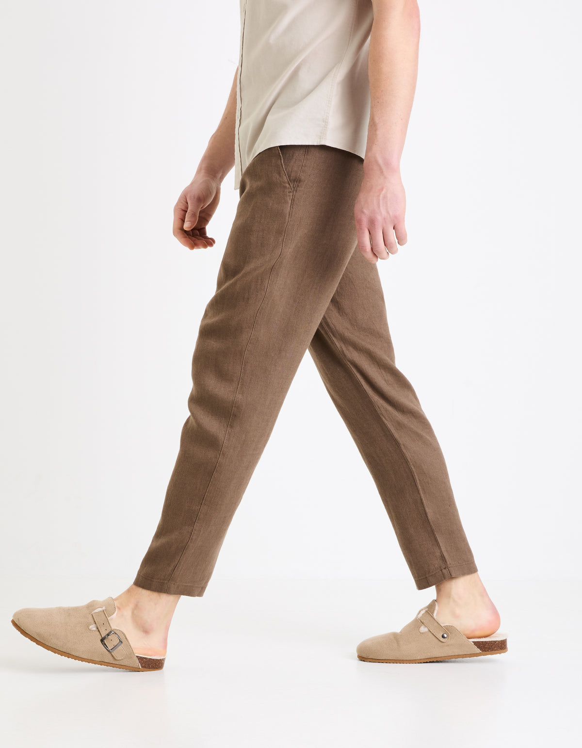 Straight Fit 100% Linen Solid Trousers - Brown