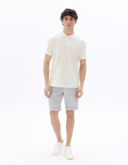 Celio Solid Regular Fit Cotton Off White Tshirts