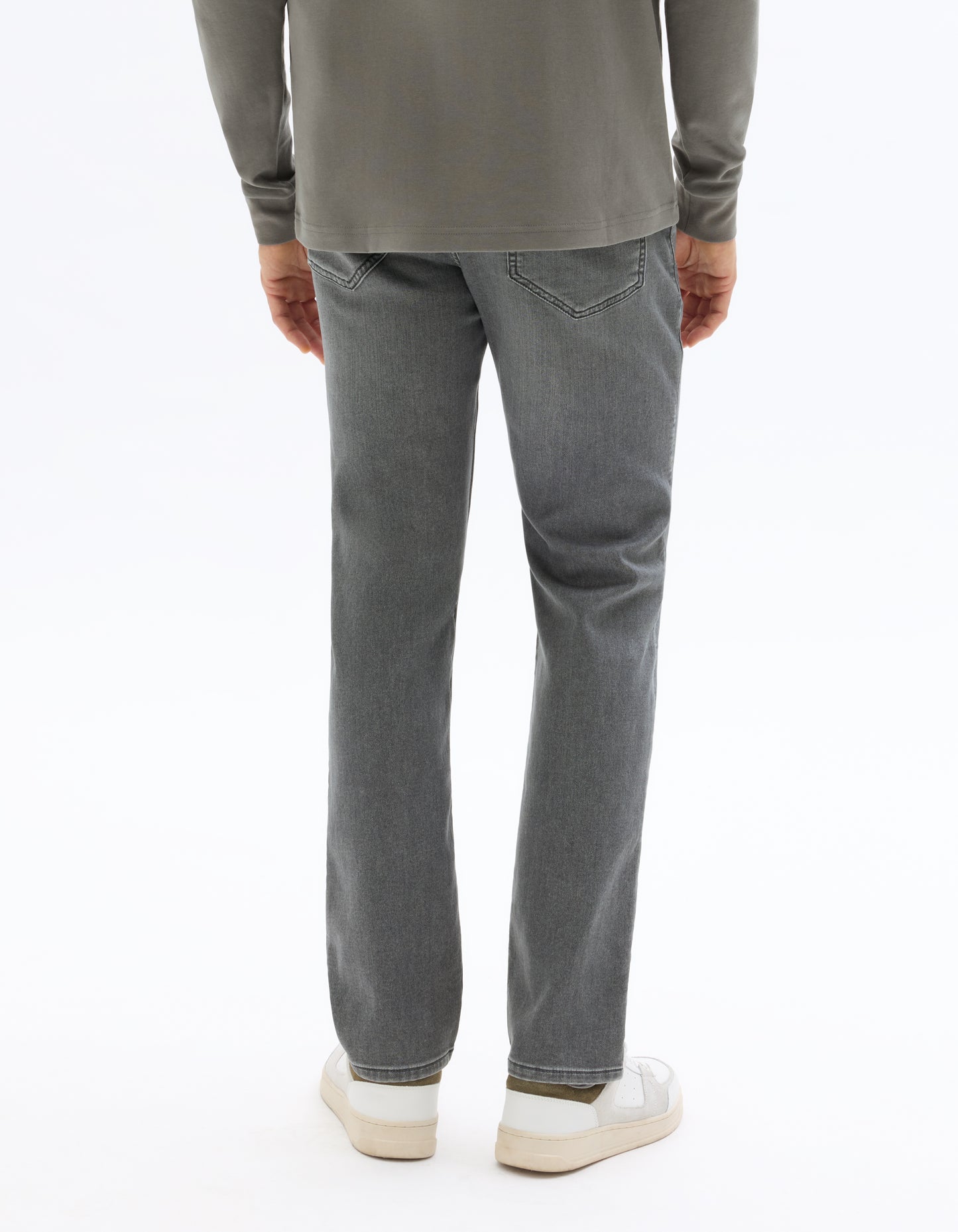 Celio* Men Grey Solid Straight Fit Cotton Jeans