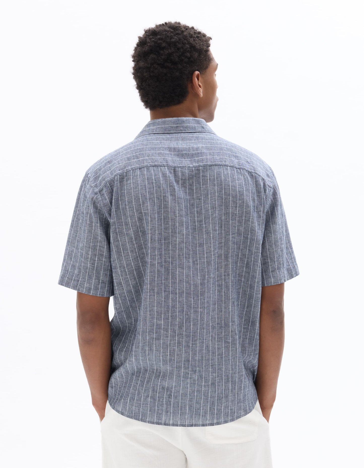 Celio Solid Slim Fit Cotton-Linen-Blend Navy Shirts