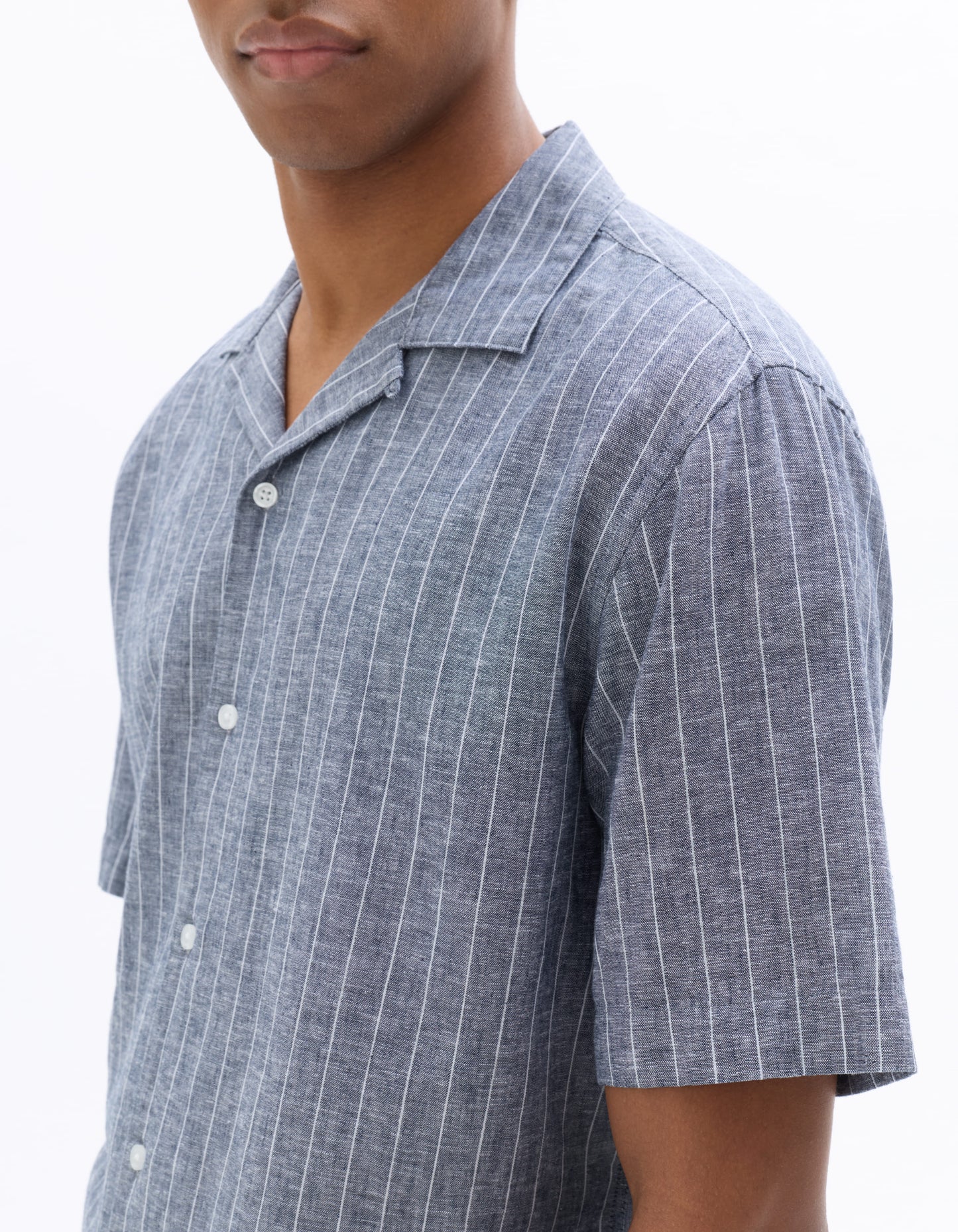 Celio Solid Slim Fit Cotton-Linen-Blend Navy Shirts