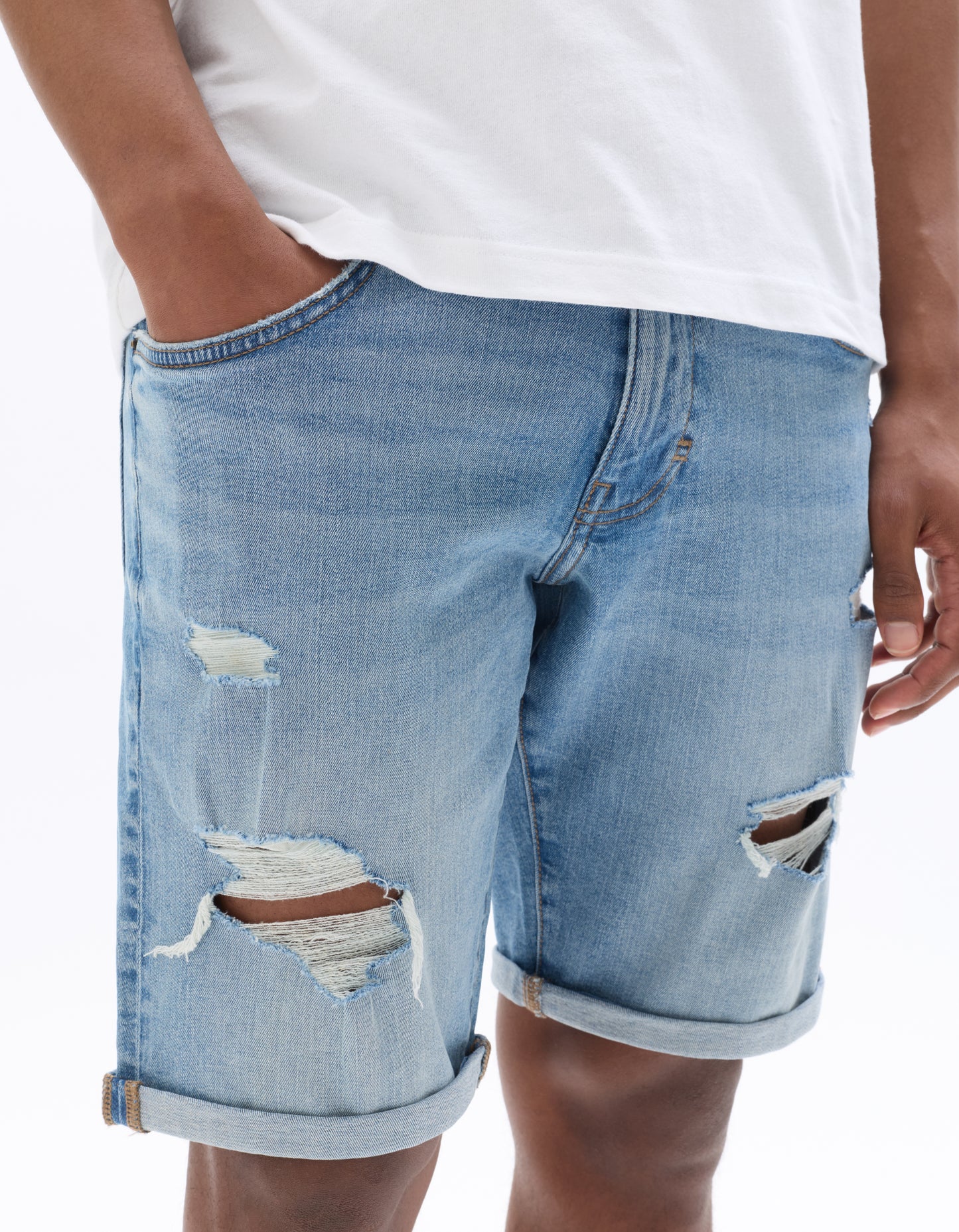 Celio Solid Straight Fit Cotton Blue Shorts