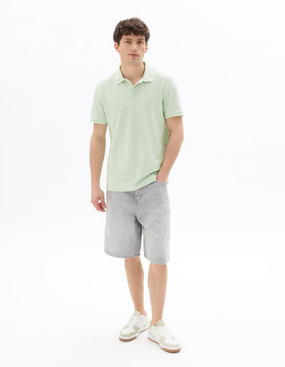 Celio Solid Regular Fit Cotton Green Tshirts