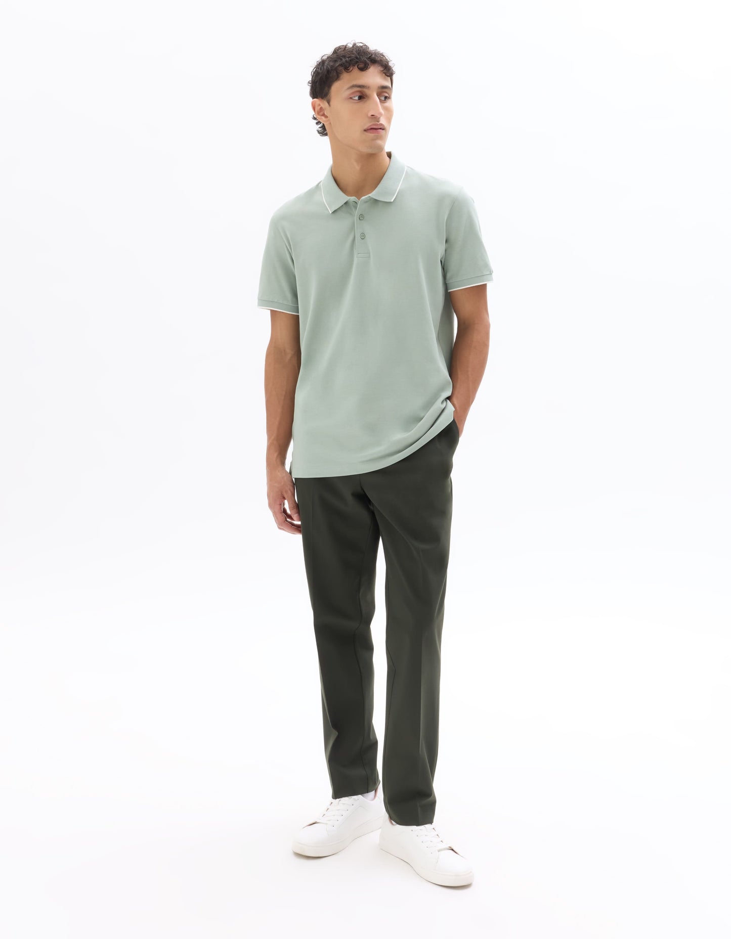 Celio Solid Regular Fit Cotton Green Tshirts