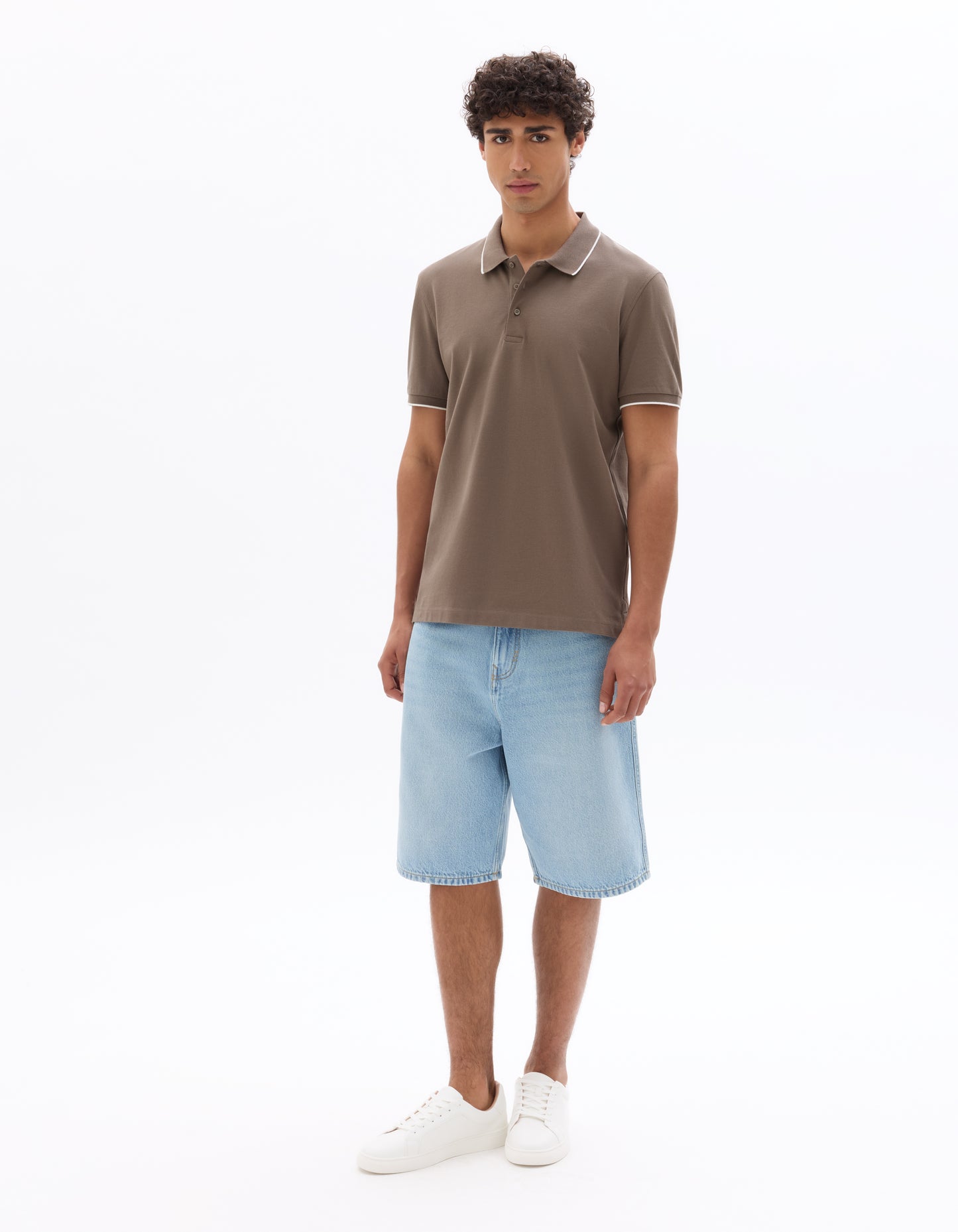 Celio Solid Regular Fit Cotton Grey T-Shirt