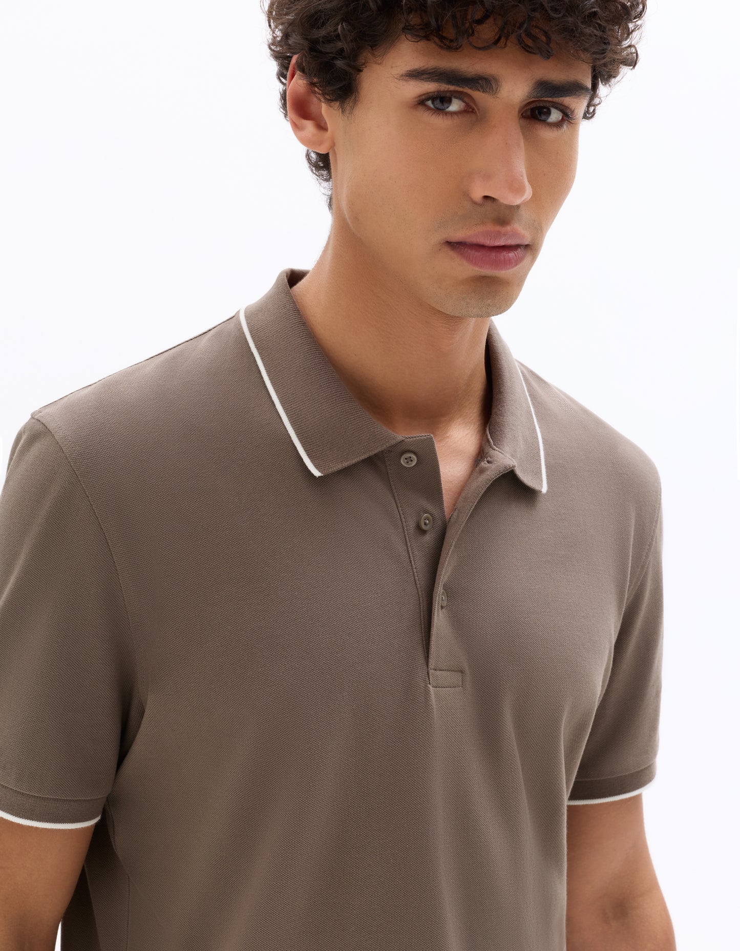 Celio Solid Regular Fit Cotton Grey T-Shirt