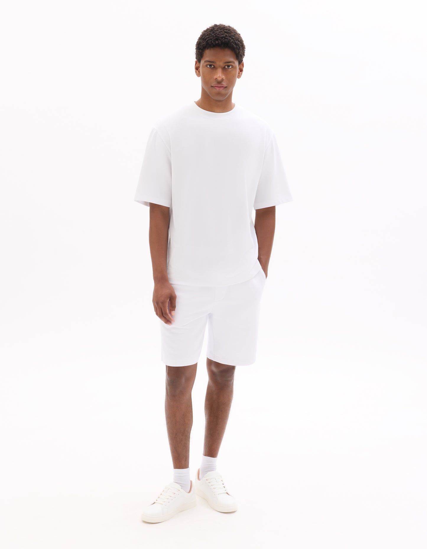 Regular Fit 100% Cotton Solid Bermuda