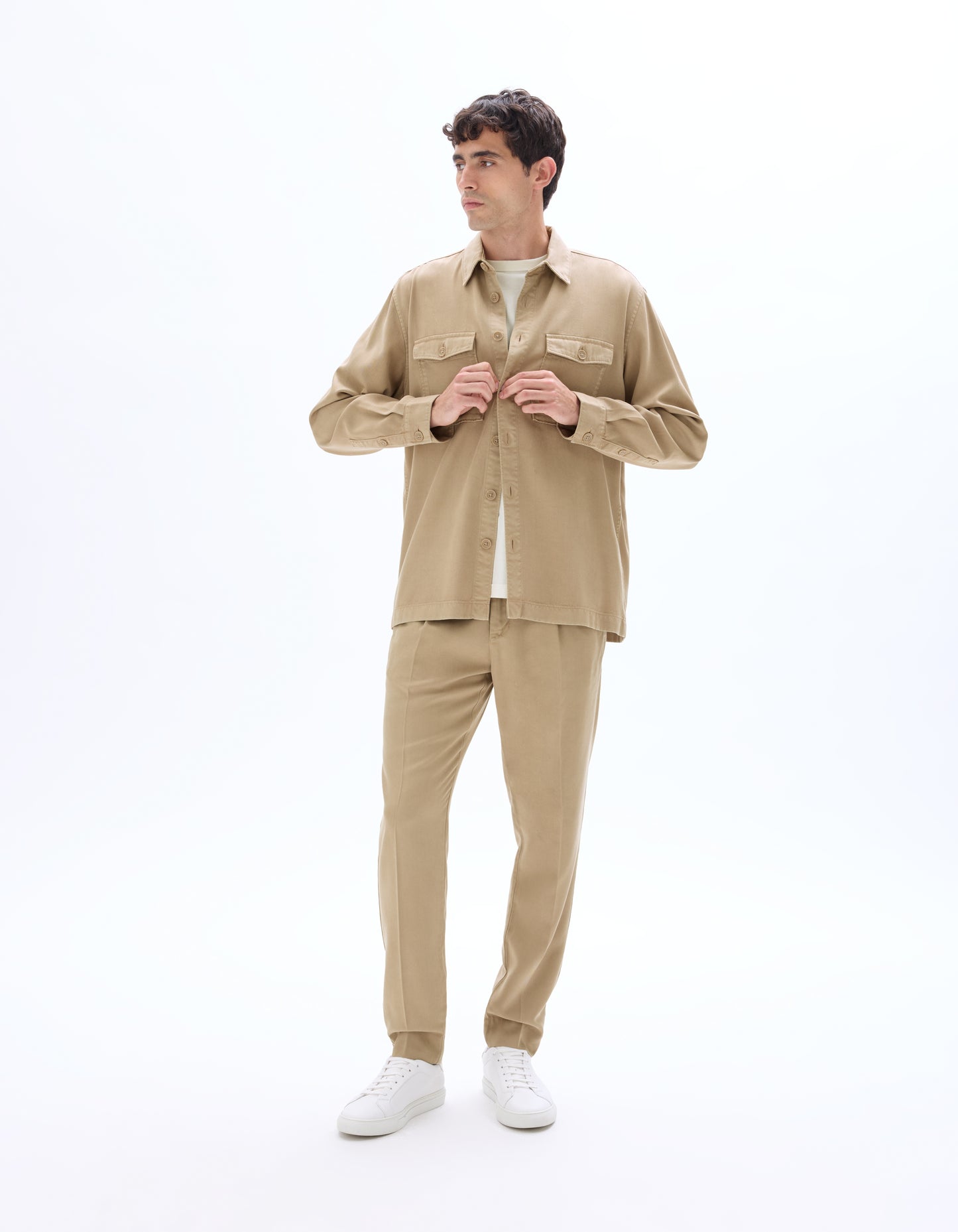 Celio* Men Beige Straight Fit Viscose Rayon Tencel Trouser