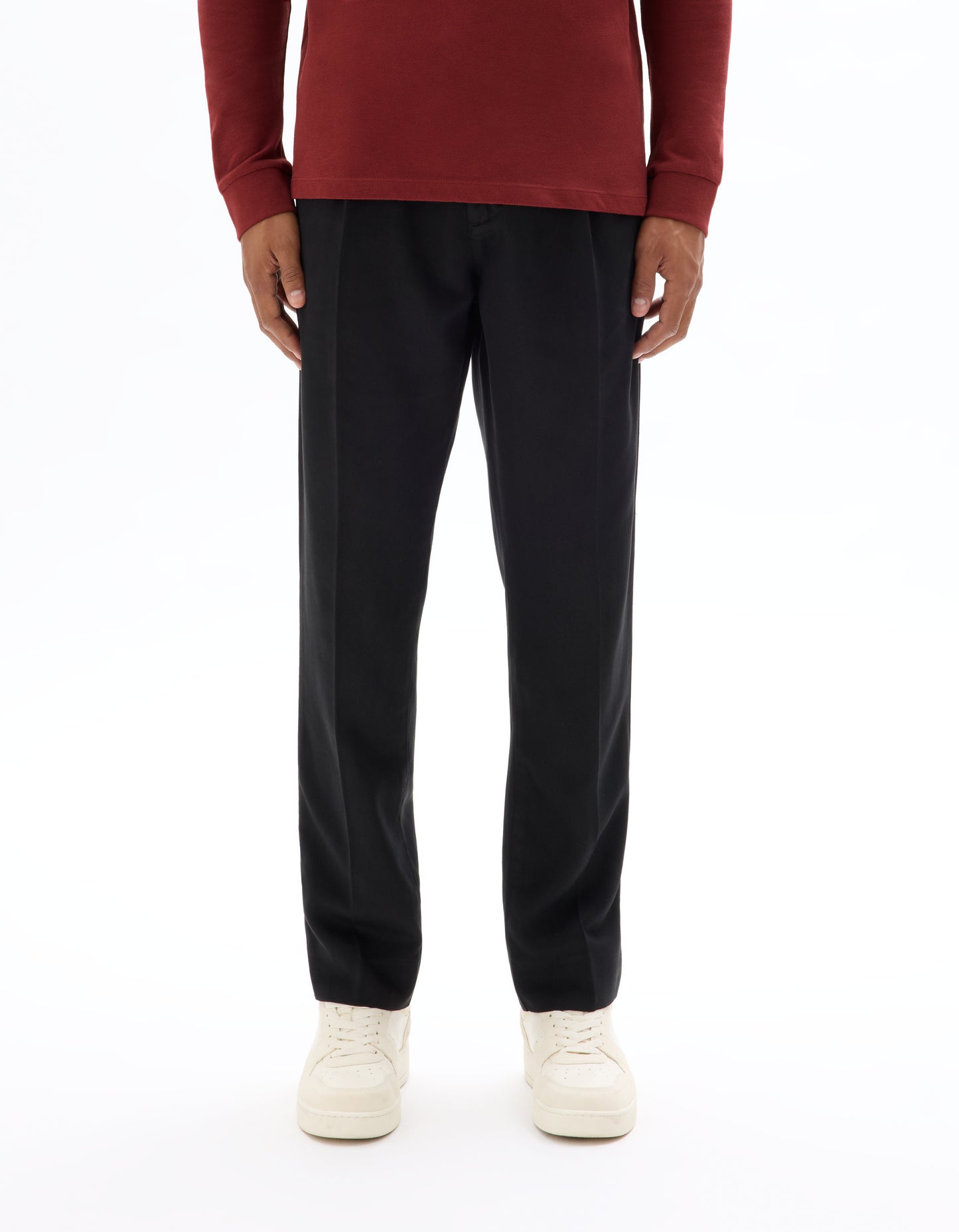 Celio* Men Black Straight Fit Viscose Rayon Tencel Trouser