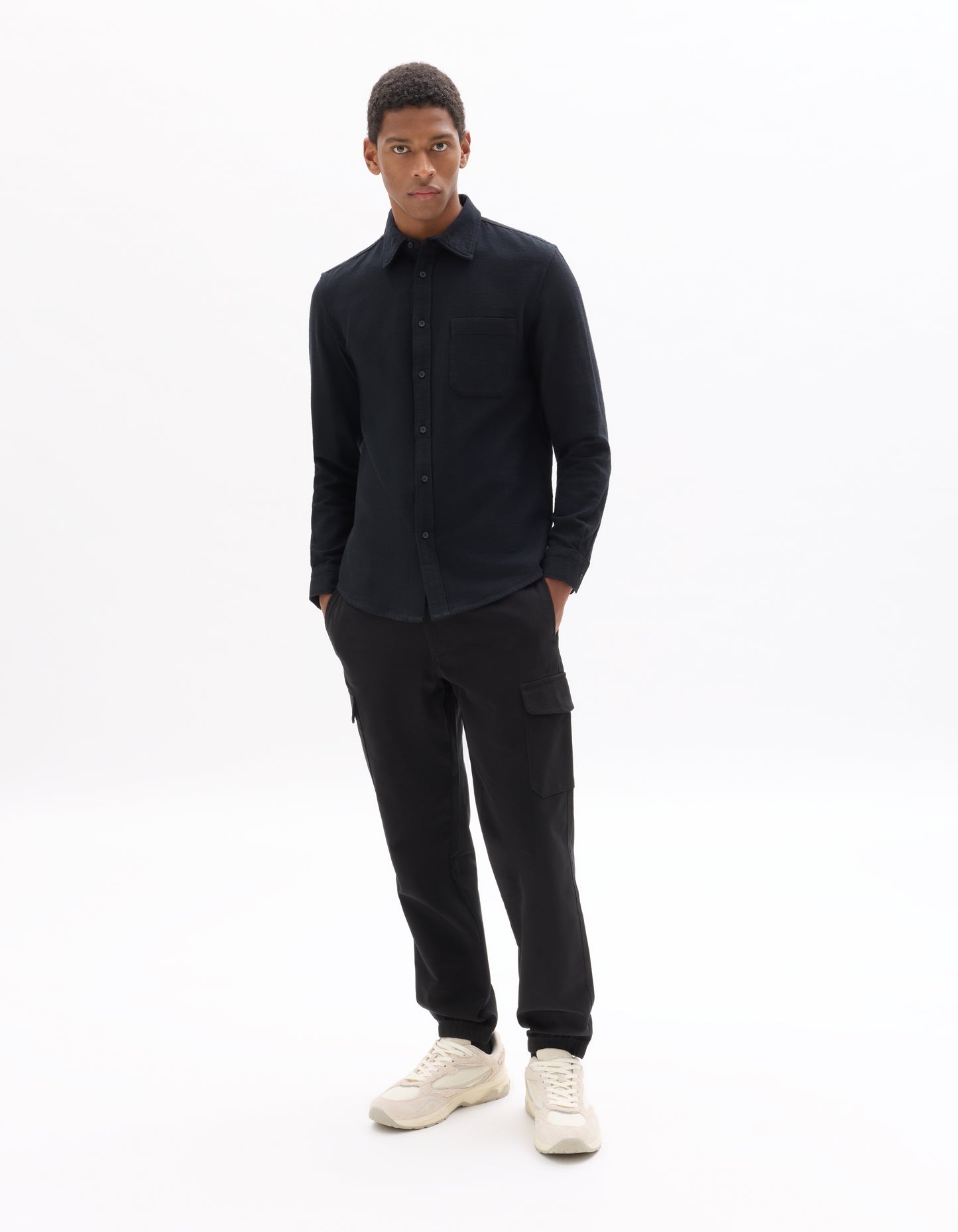 Celio* Cotton Men Straight Fit Solid Black Trousers