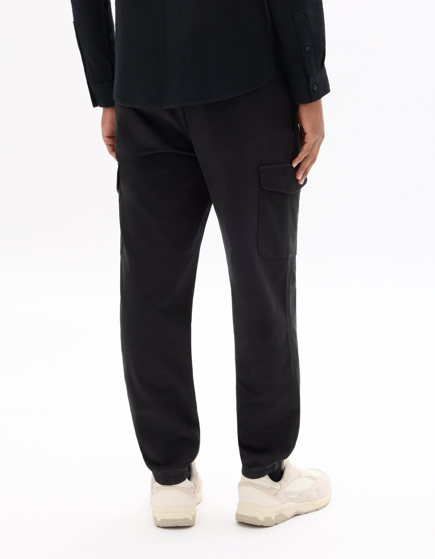 Celio* Cotton Men Straight Fit Solid Black Trousers