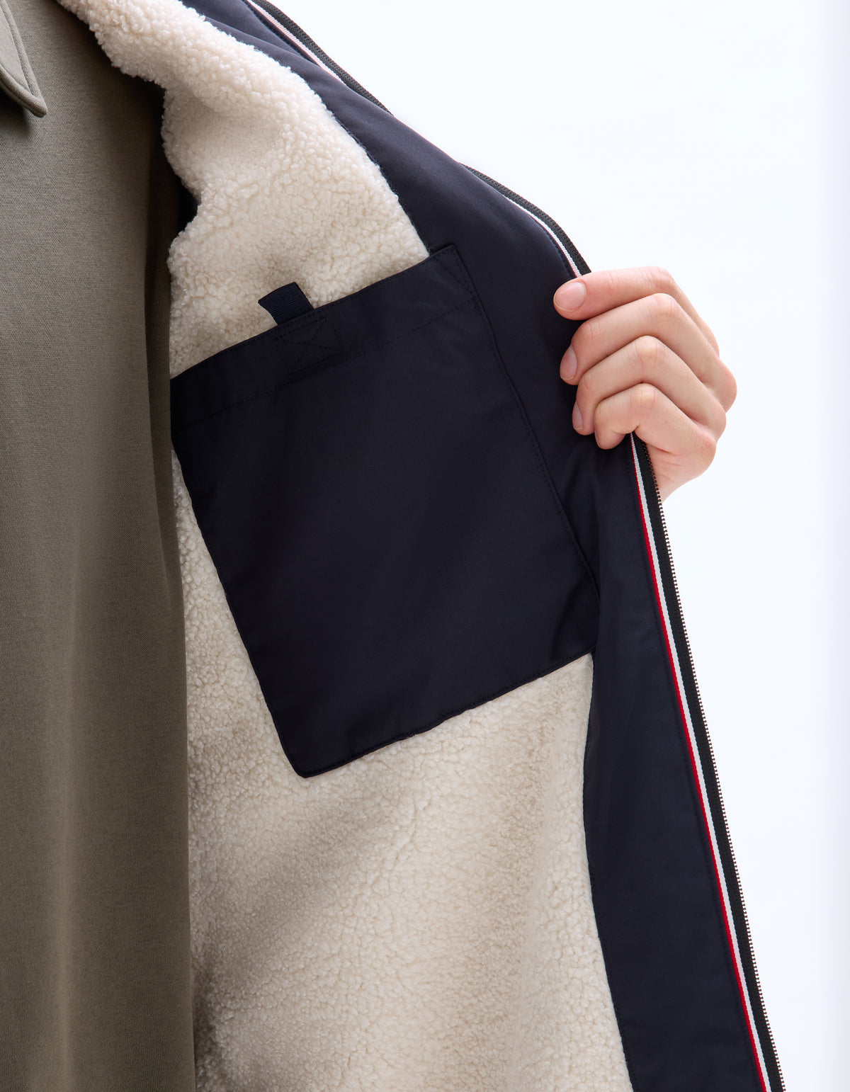 Regular Fit 100% Polyester Solid Hooded Jackets