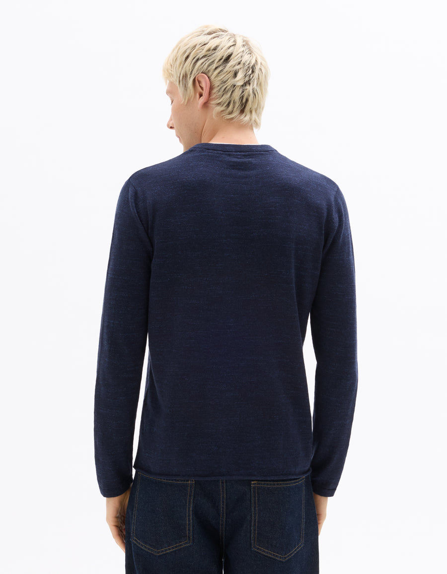 Regular Fit Poly-Cotton Solid Round neck Sweaters