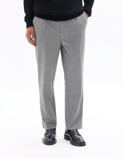 Celio Men Grey Solid Straight Fit Poly-Blend Trousers