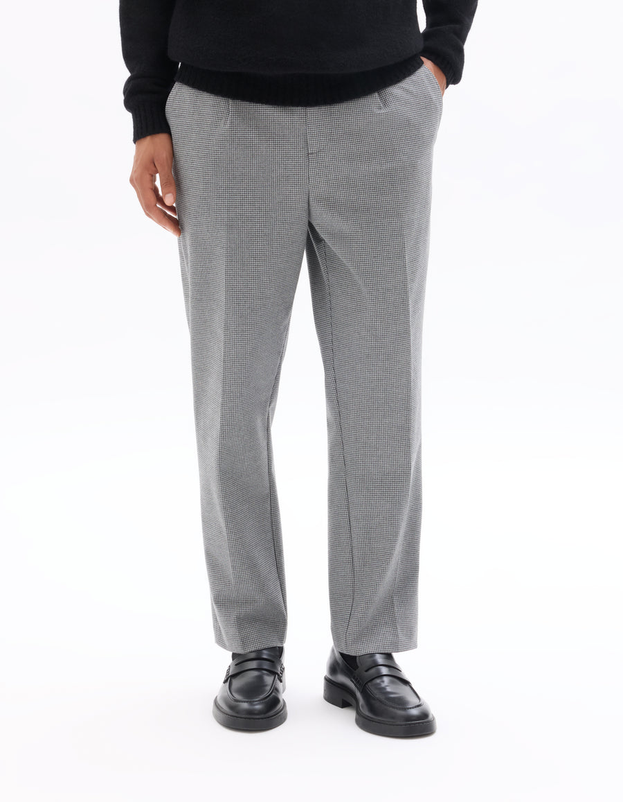 Celio Men Grey Solid Straight Fit Poly-Blend Trousers