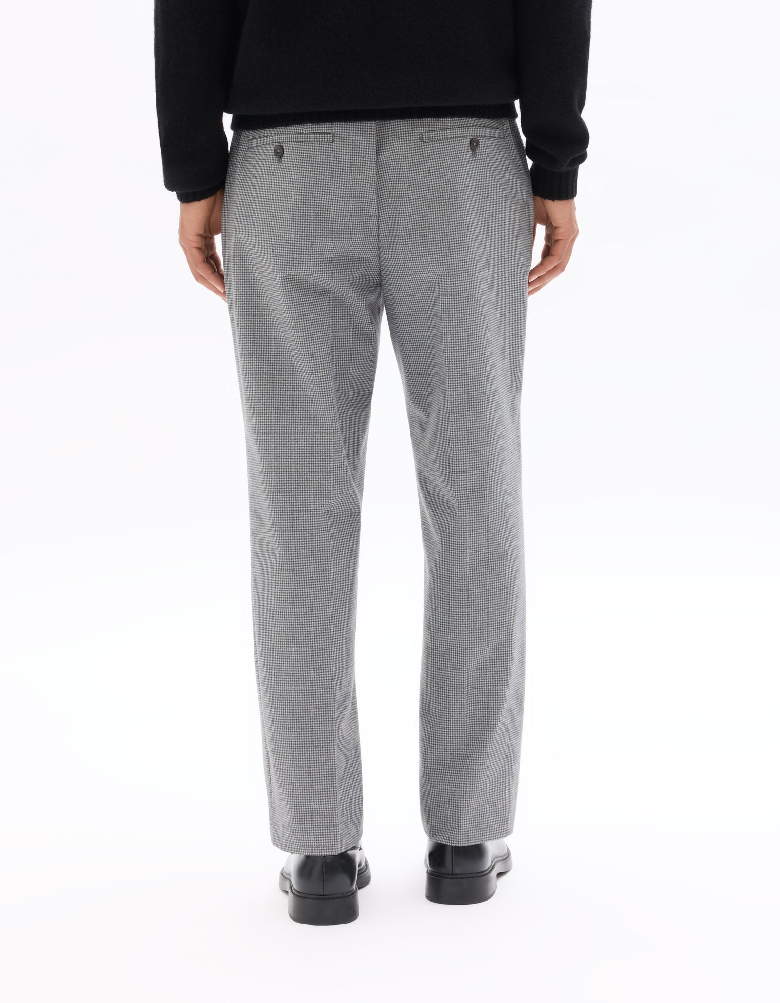Celio Men Grey Solid Straight Fit Poly-Blend Trousers