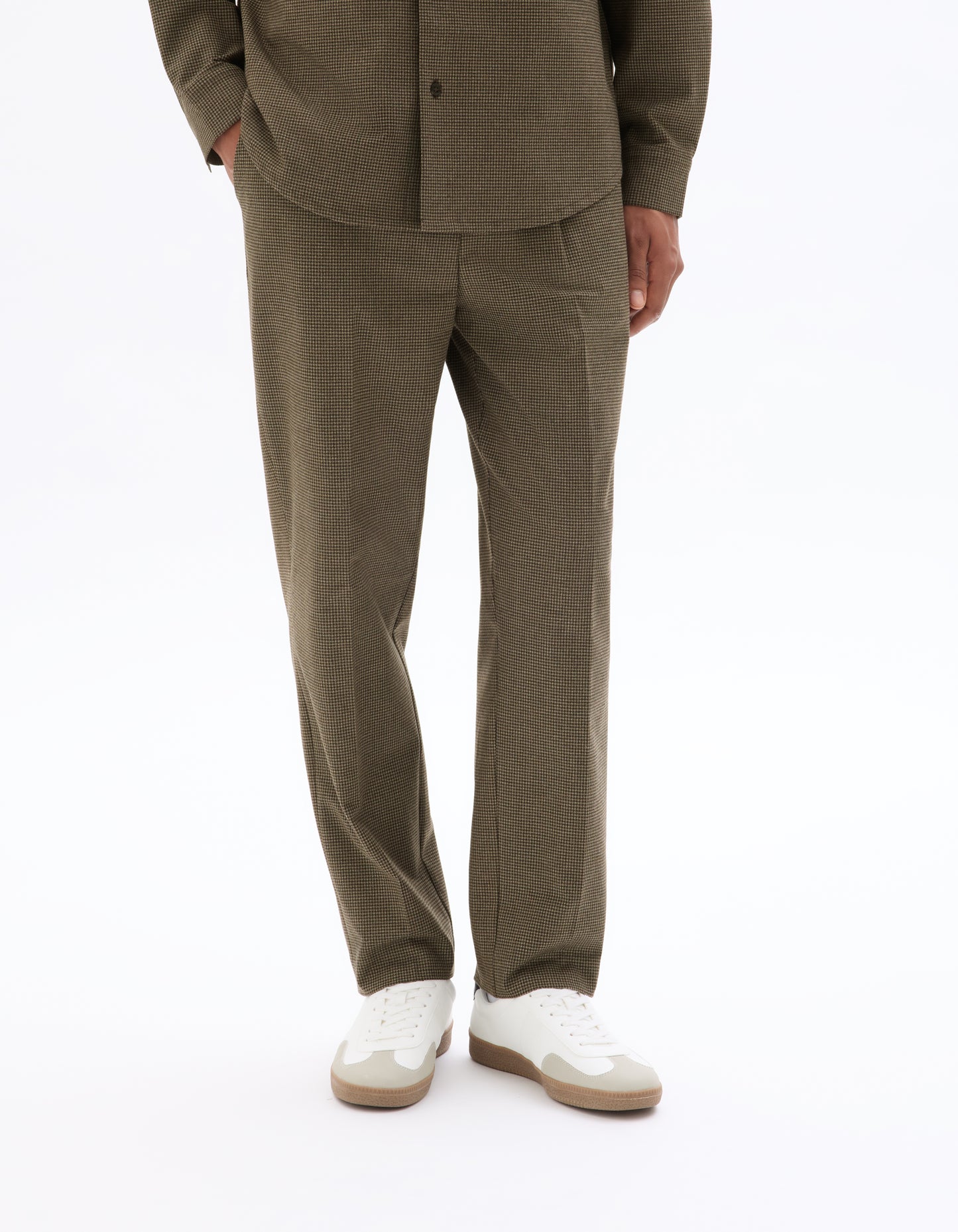 Celio* Straight Fit Polyester Solid Men Trousers