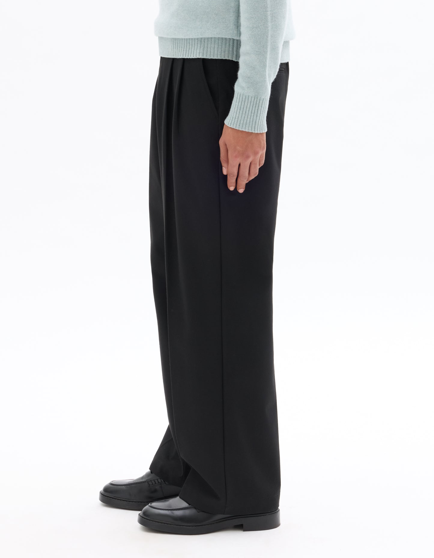 Celio* Solid Baggy Fit Polyester Men Black Trousers