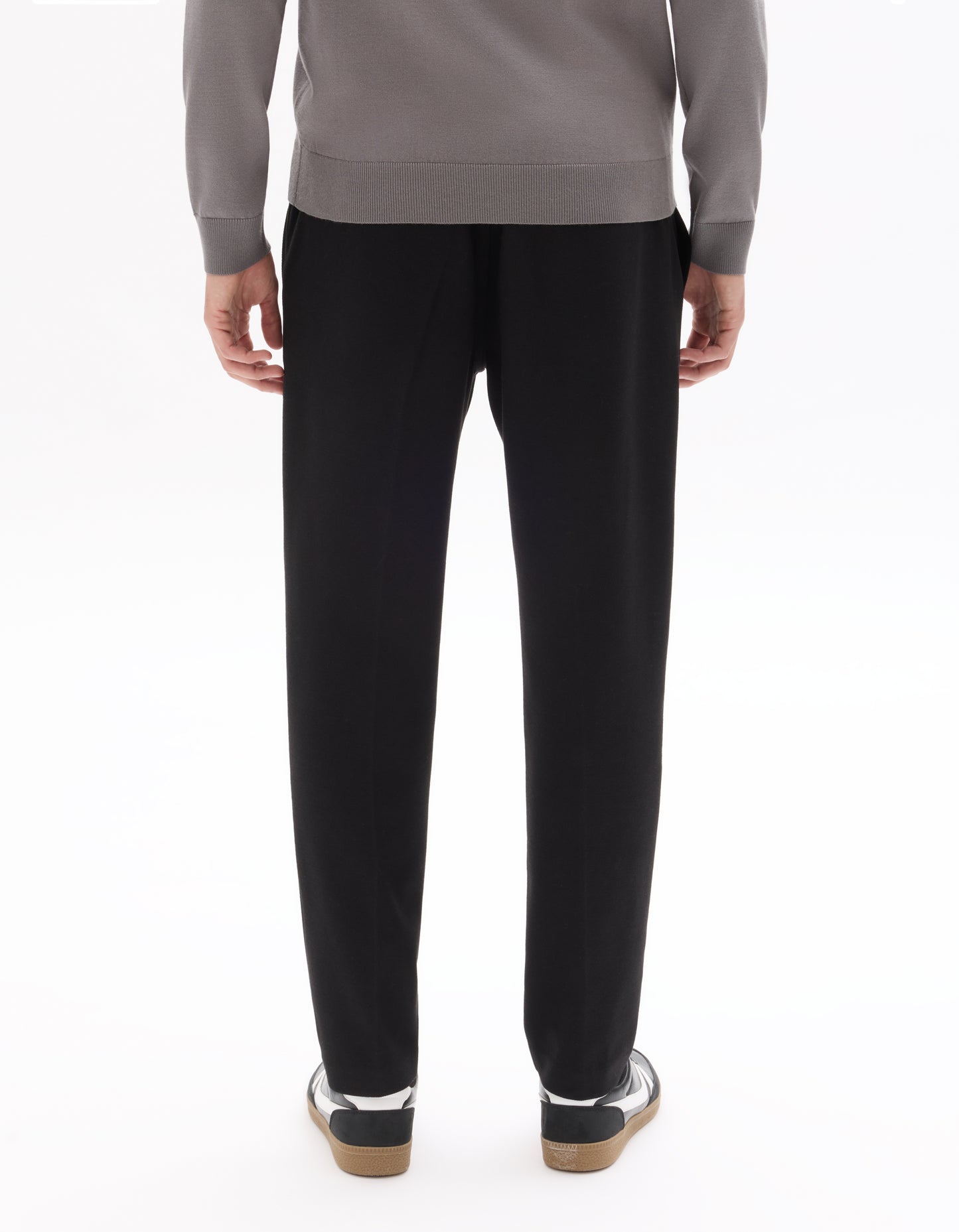 Celio* Men Straight Fit Black Solid Cotton Trousers
