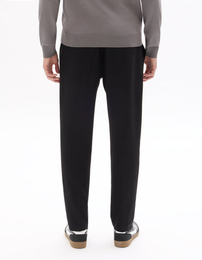 Celio* Men Straight Fit Black Solid Cotton Trousers