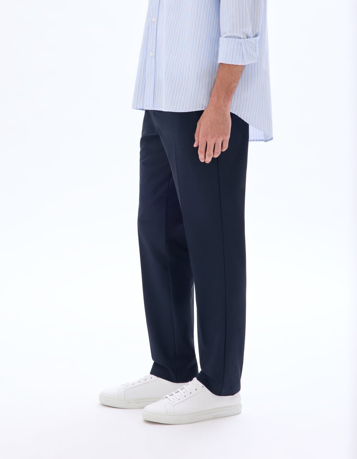 Celio* Men Navy Blue Solid Straight Fit Polyester Trouser