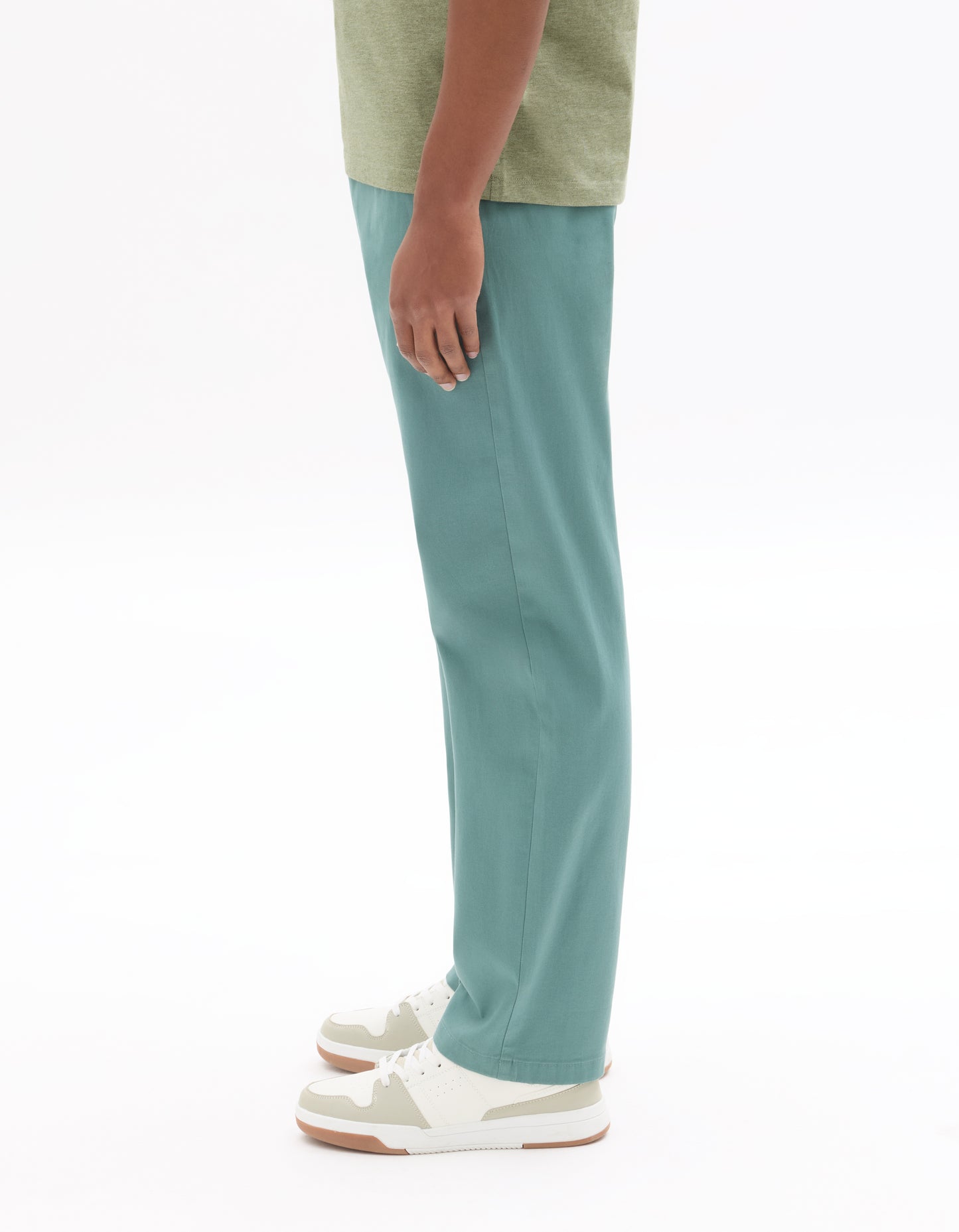 Celio Solid Straight Fit Cotton Green Trousers