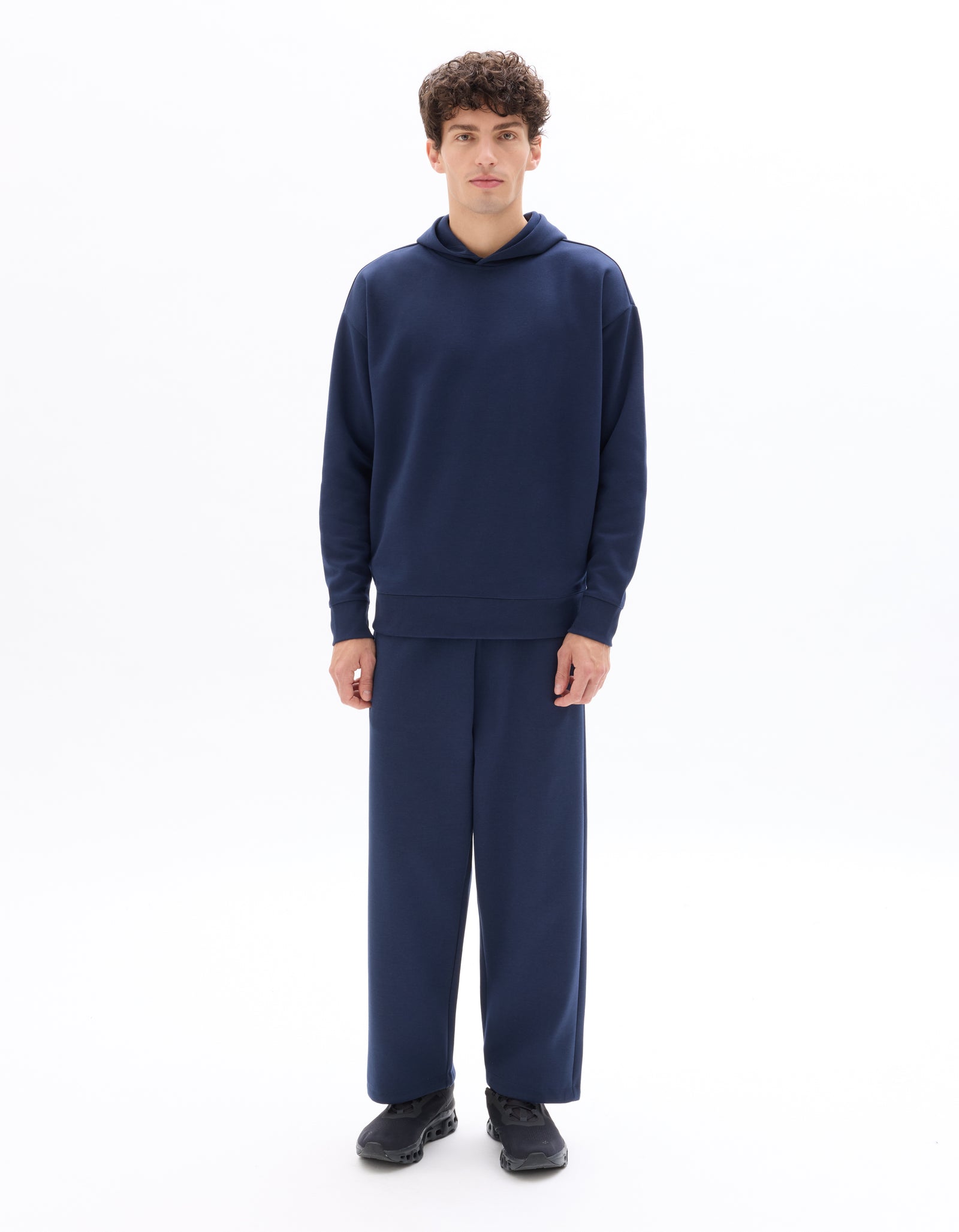 Loose Fit Poly-Cotton Solid Hooded Sweatshirts