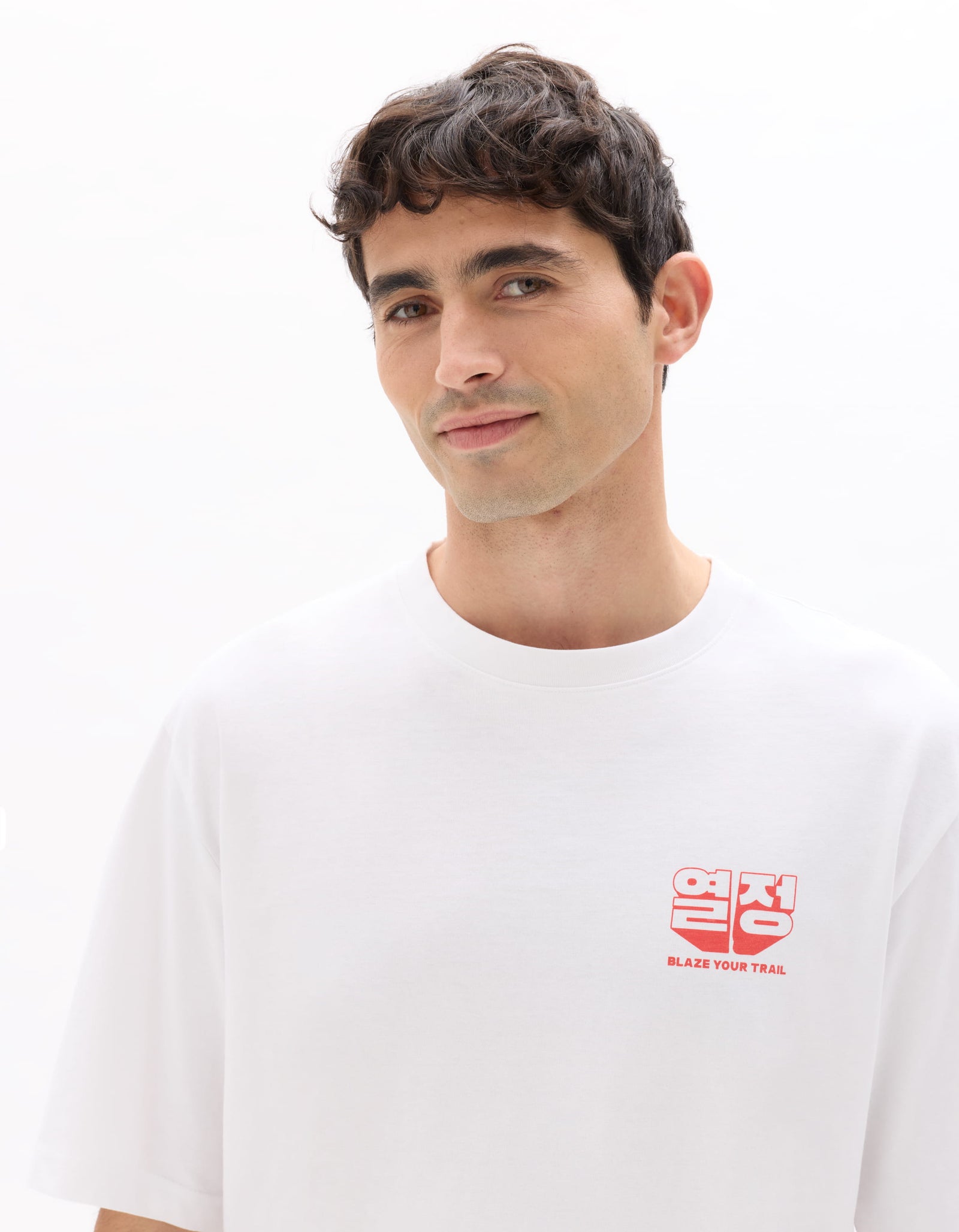Celio Solid Regular Fit Cotton Off White Tshirts