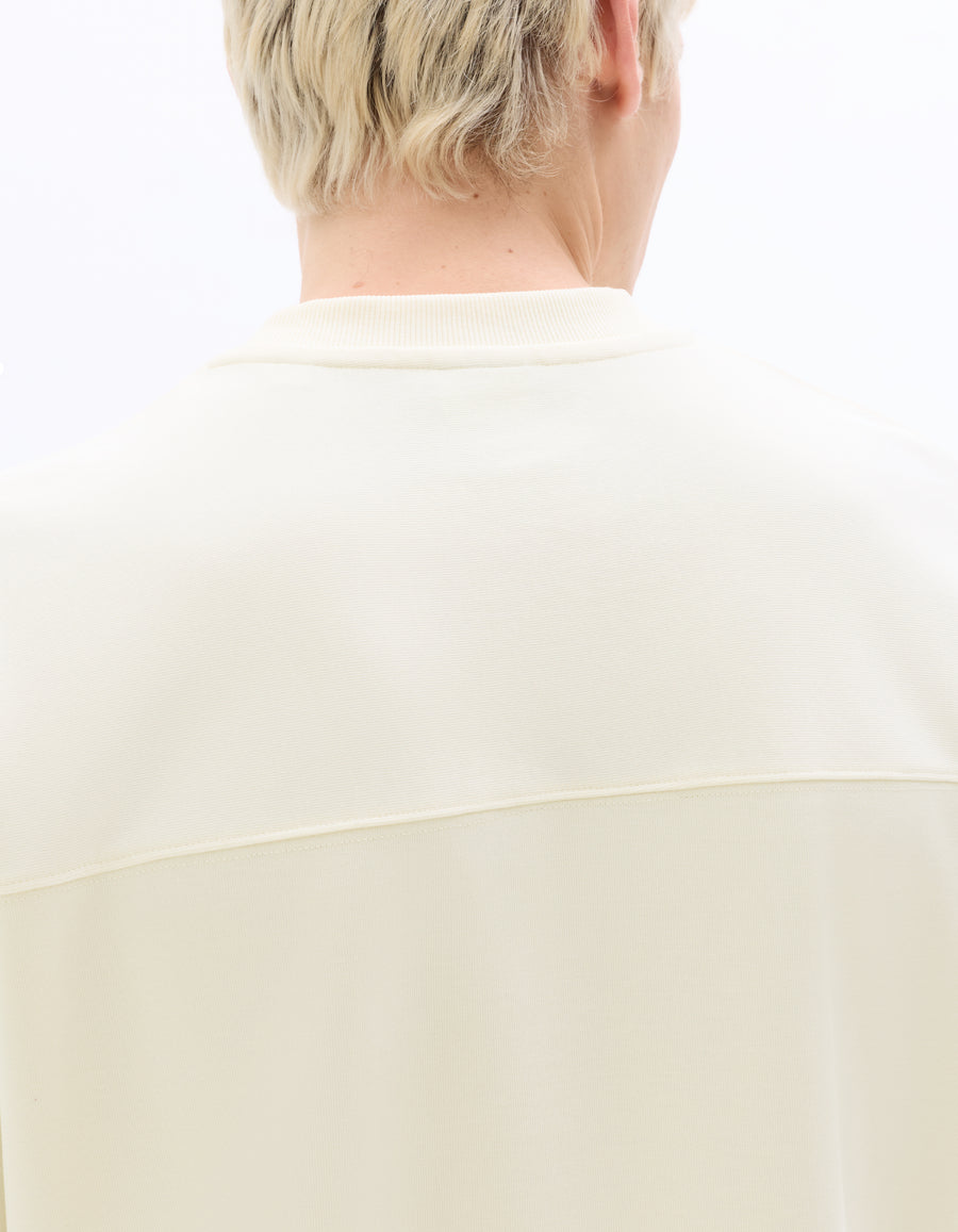 Regular Fit Poly-Cotton Solid Round neck Sweaters