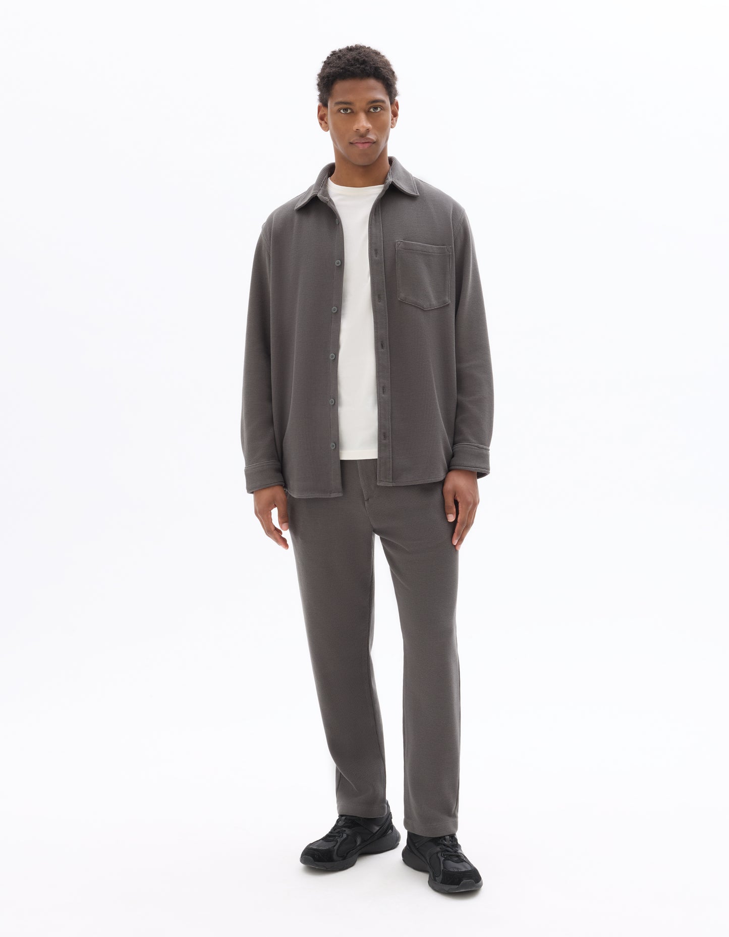 Celio Textured Straight Fit Cotton-Poly-Blend Khaki Trousers