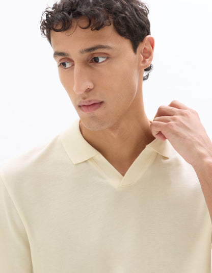 Celio Solid Regular Fit Cotton Off White Tshirts