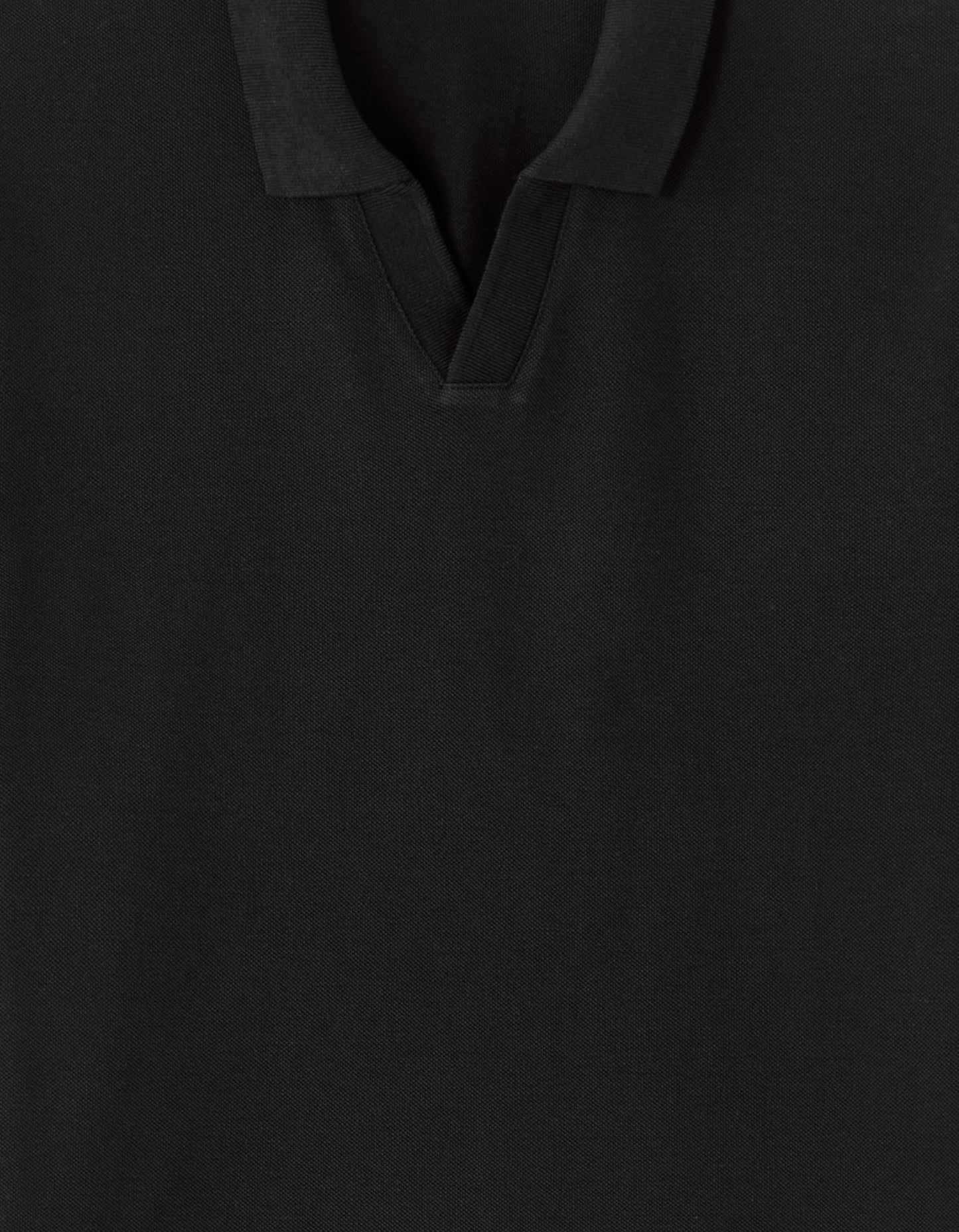 Celio* Solid Regular Fit Cotton Polo Tshirt-Black