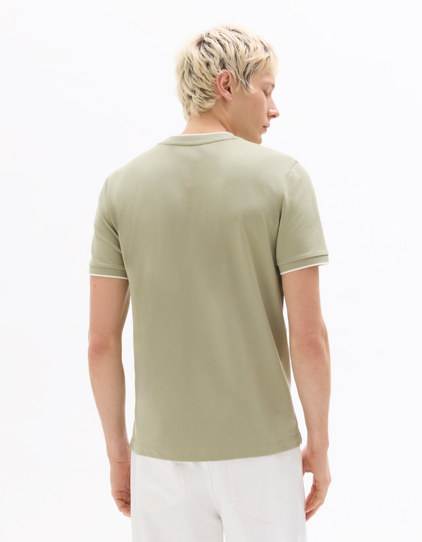 Celio Solid Regular Fit Cotton Green Tshirts