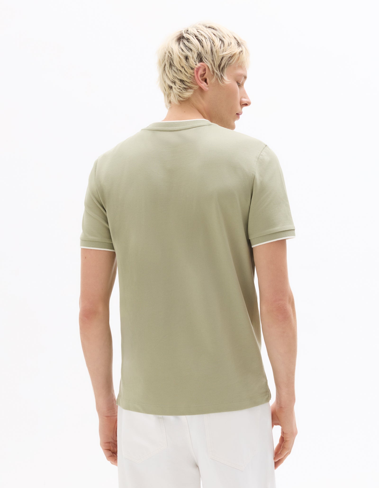 Celio Solid Regular Fit Cotton Green Tshirts