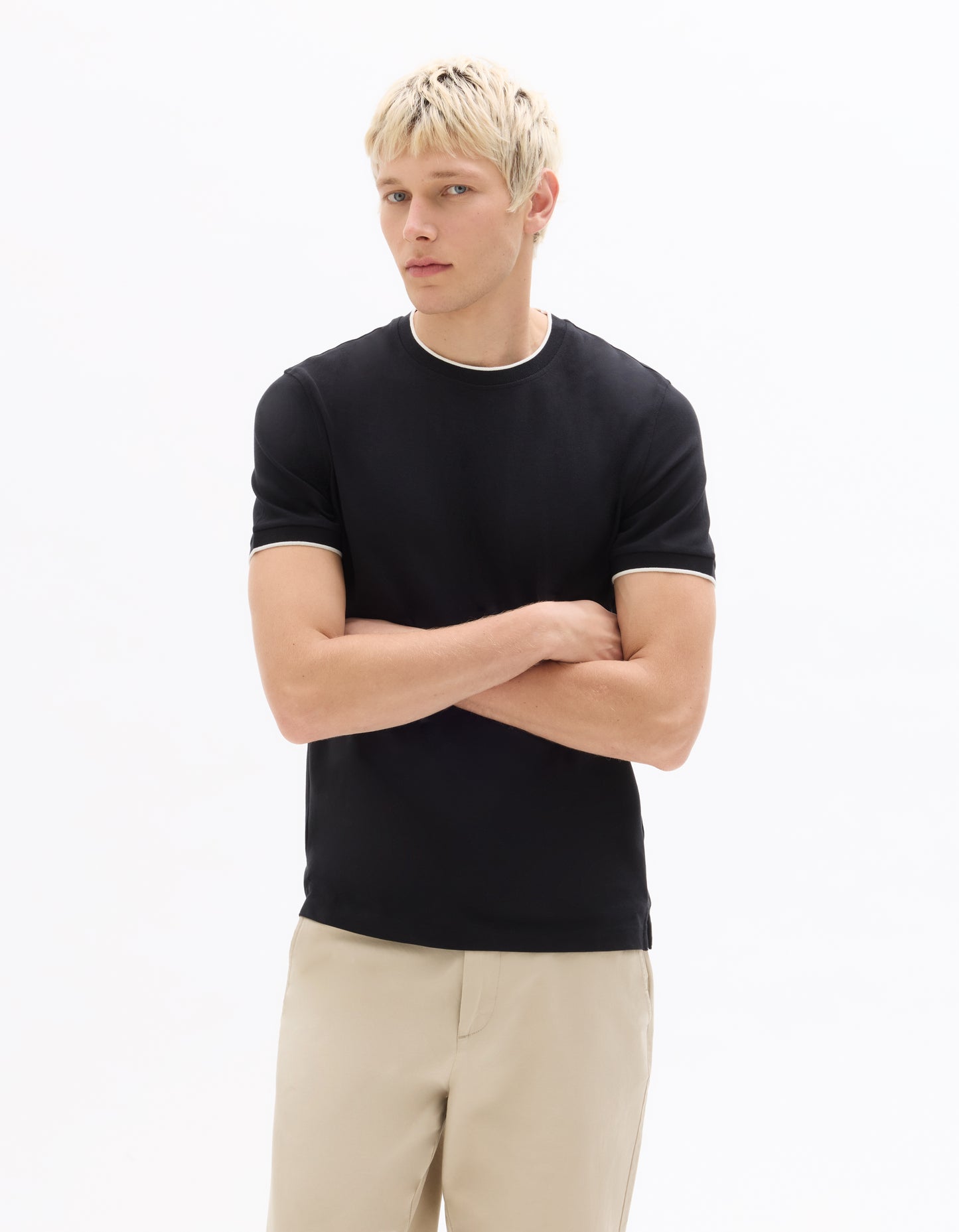 Celio Solid Regular Fit Cotton Black Tshirts