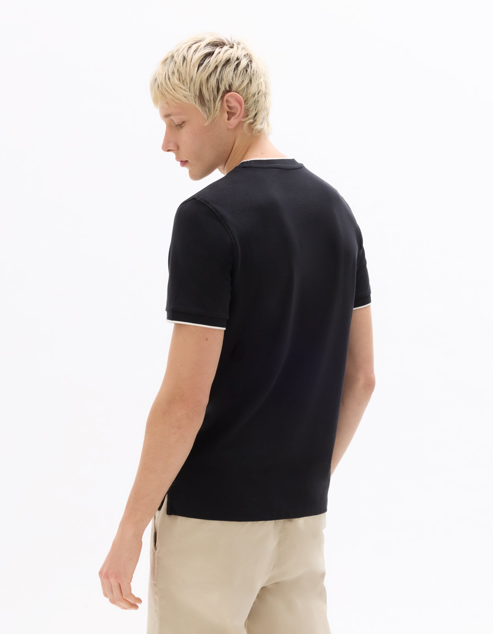 Celio Solid Regular Fit Cotton Black Tshirts