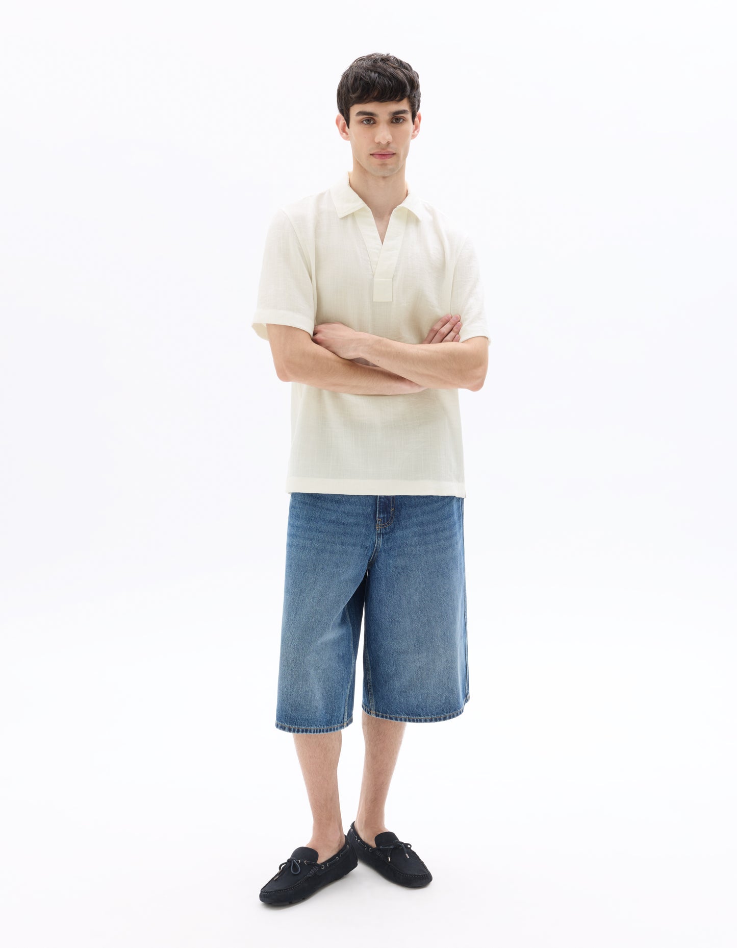 Regular Fit Poly-Viscose Textured Spread collar Shirts