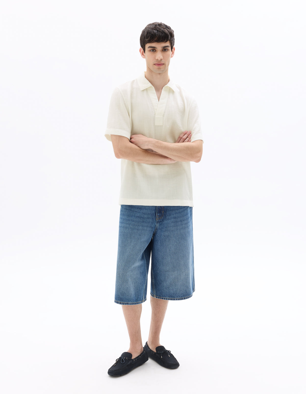 Regular Fit Poly-Viscose Textured Spread collar Shirts