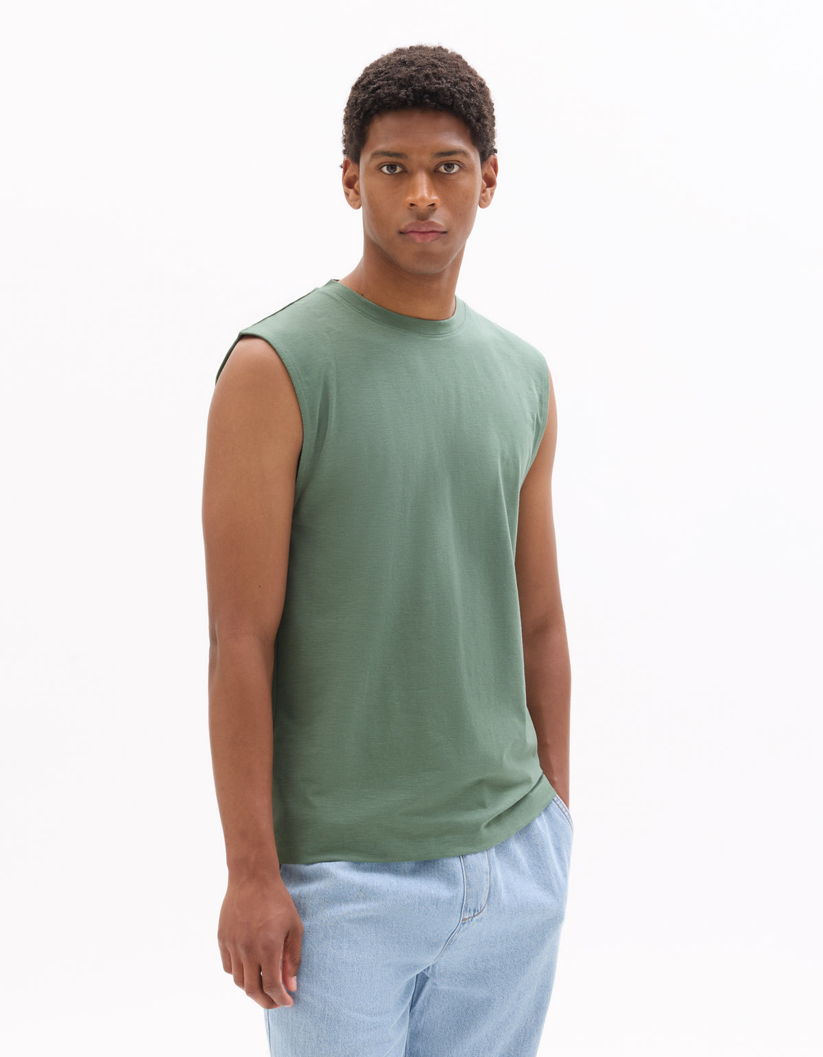 Regular Fit Poly-Cotton Solid Crew Neck T-Shirts