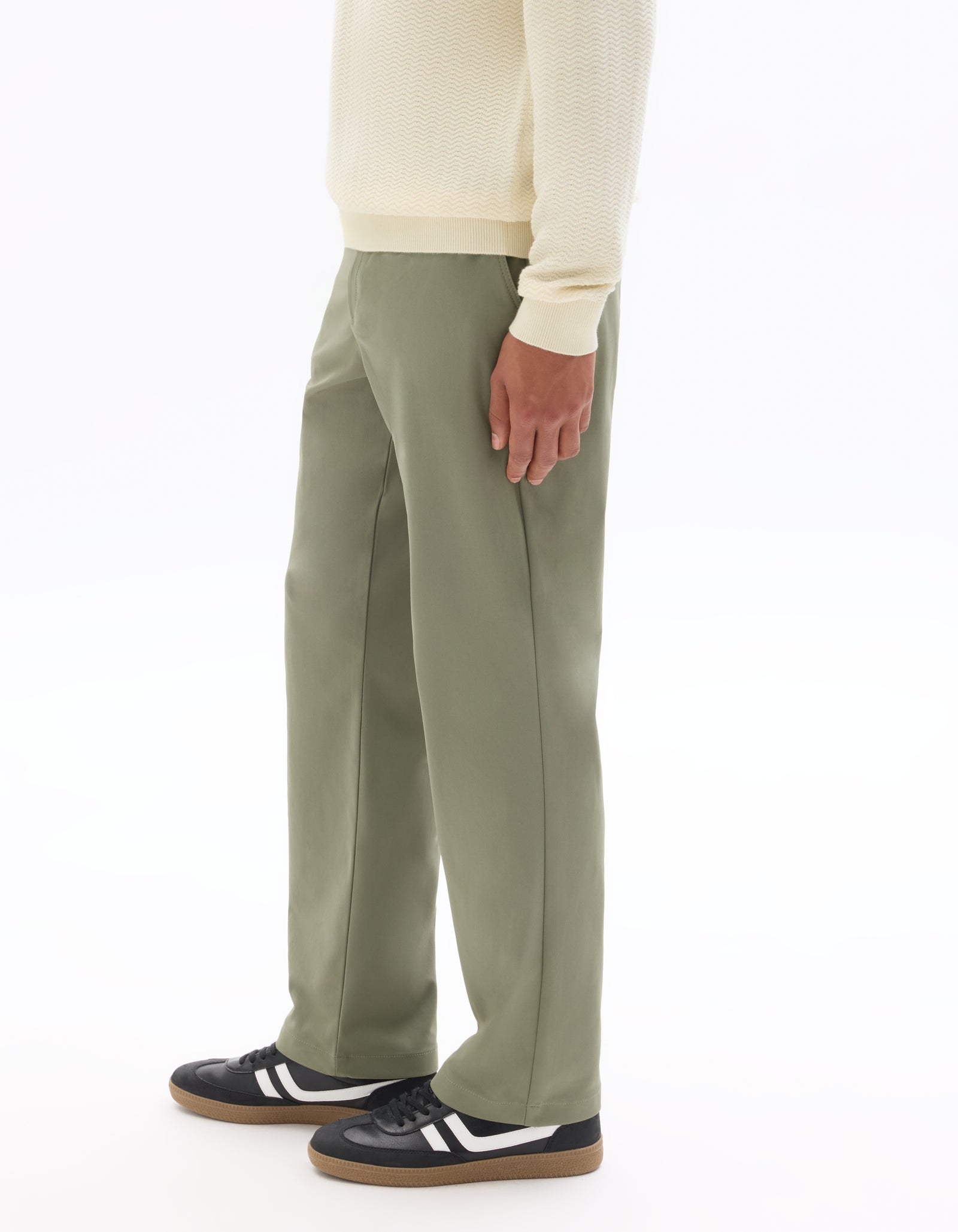 Celio Solid  Poly-Blend Green Casual Trouser