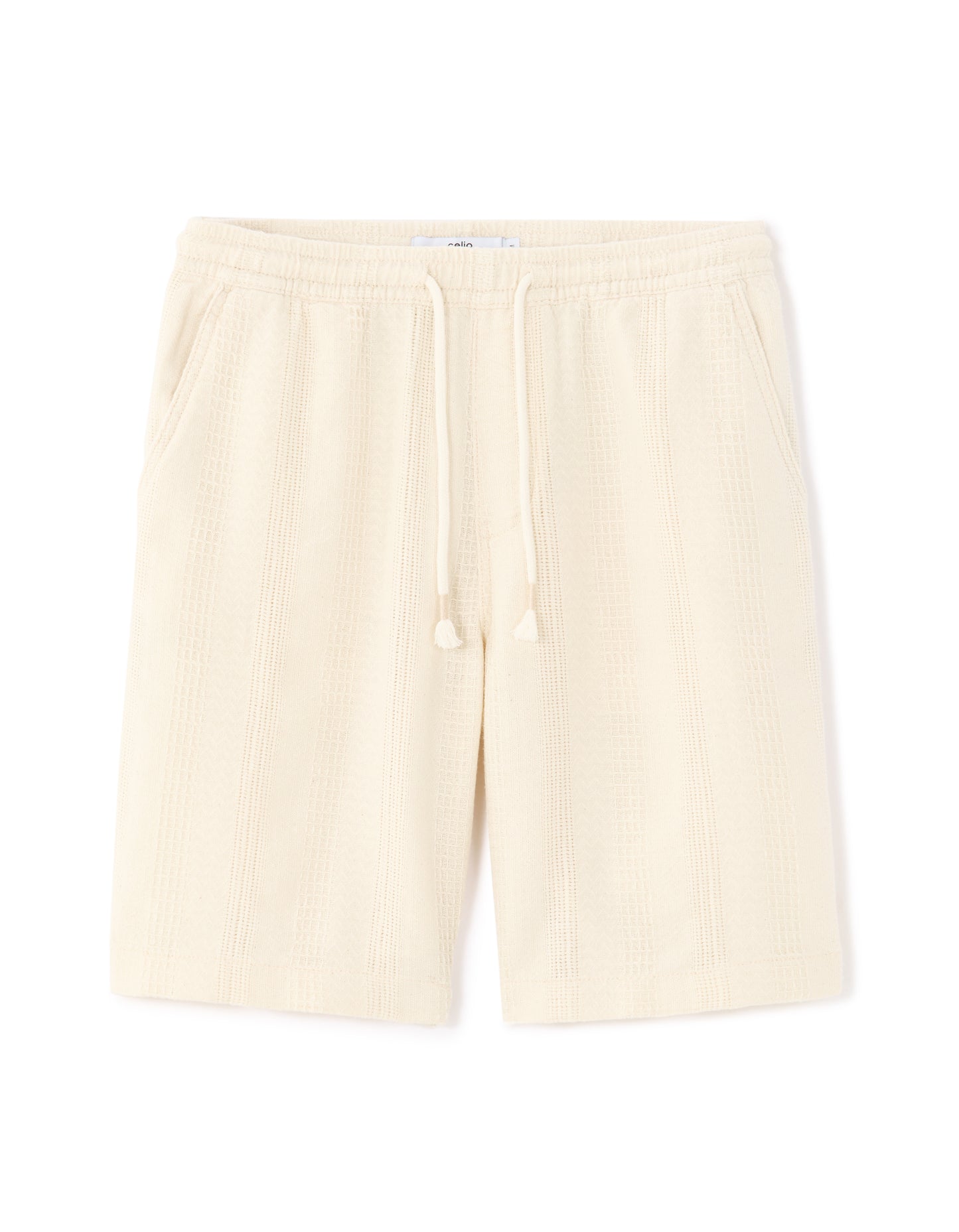 Bermuda Fit 100% Cotton Solid Bermuda