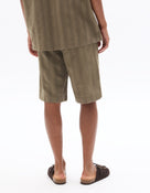 Bermuda Fit 100% Cotton Solid Bermuda