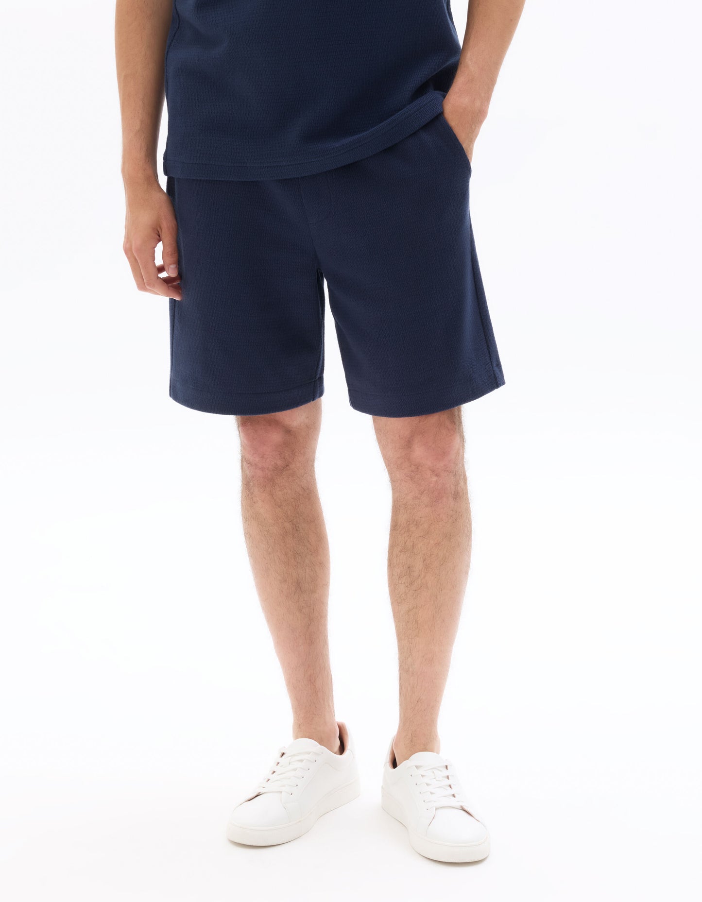 Bermuda Fit 100% Cotton Solid Bermuda