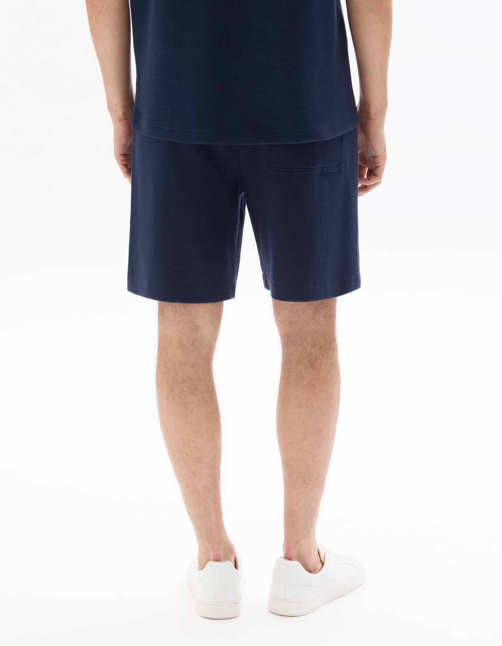 Bermuda Fit 100% Cotton Solid Bermuda