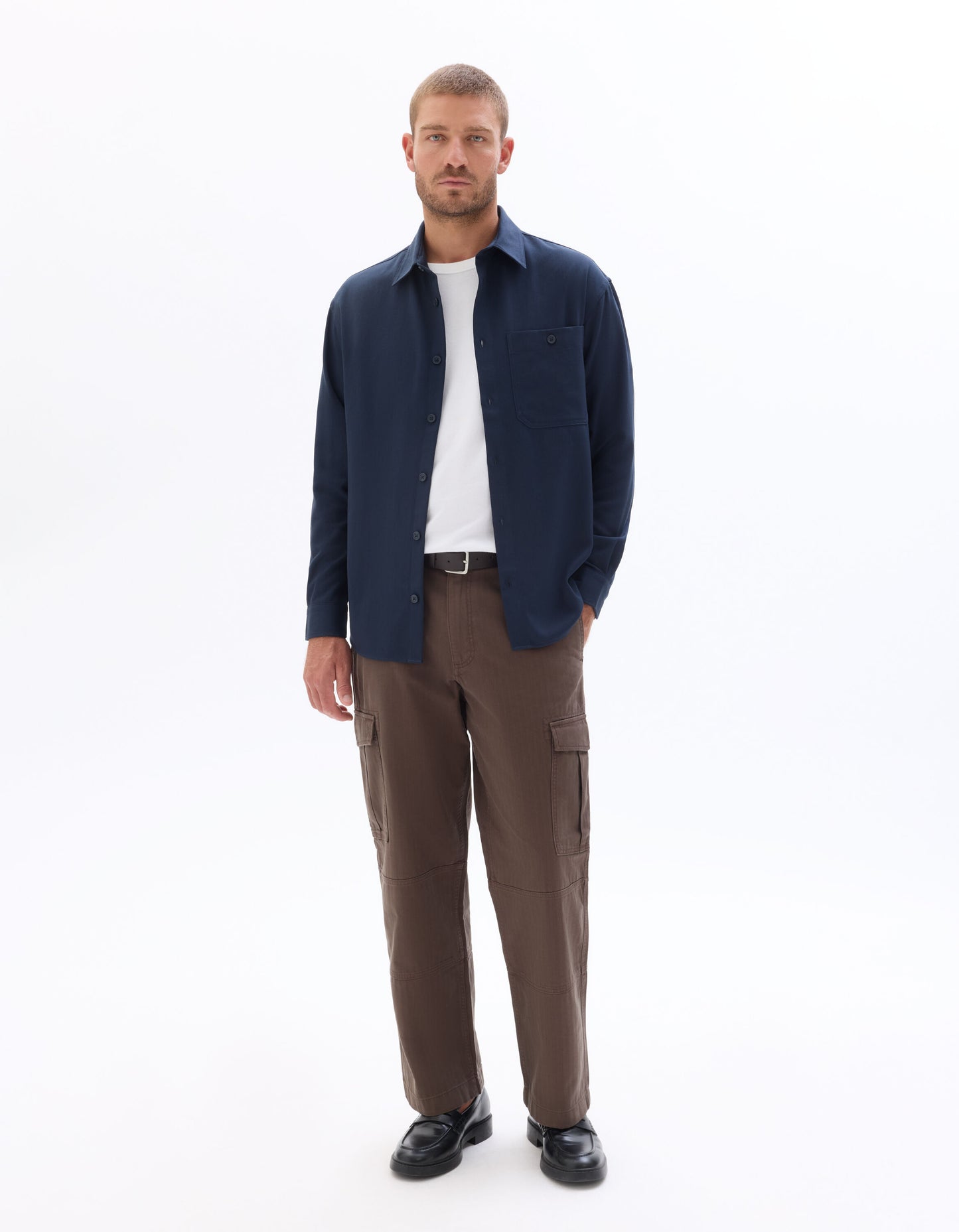 Loose Fit Poly-Viscose Solid Spread Collar Shirts - Navy Blue