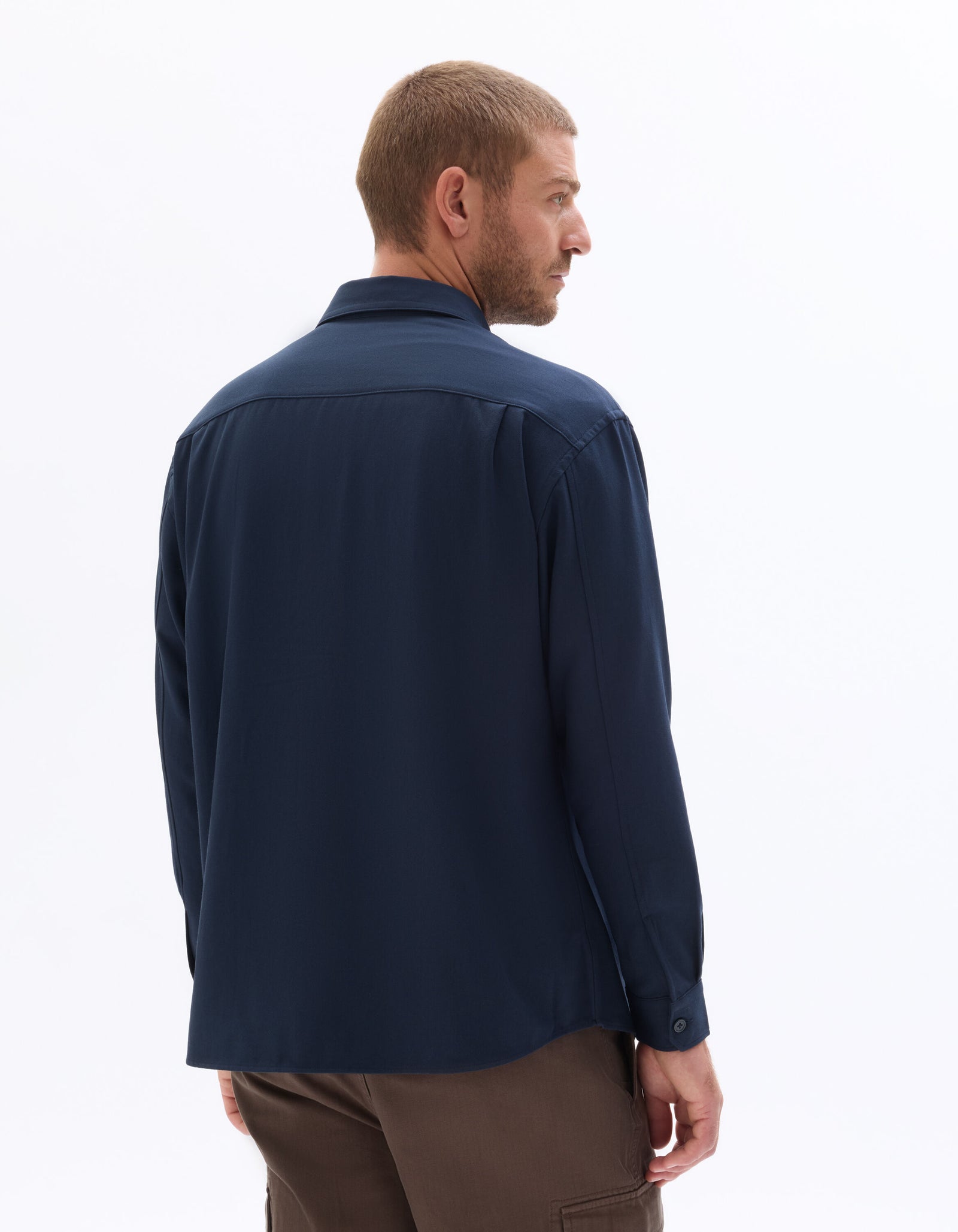 Loose Fit Poly-Viscose Solid Spread Collar Shirts - Navy Blue