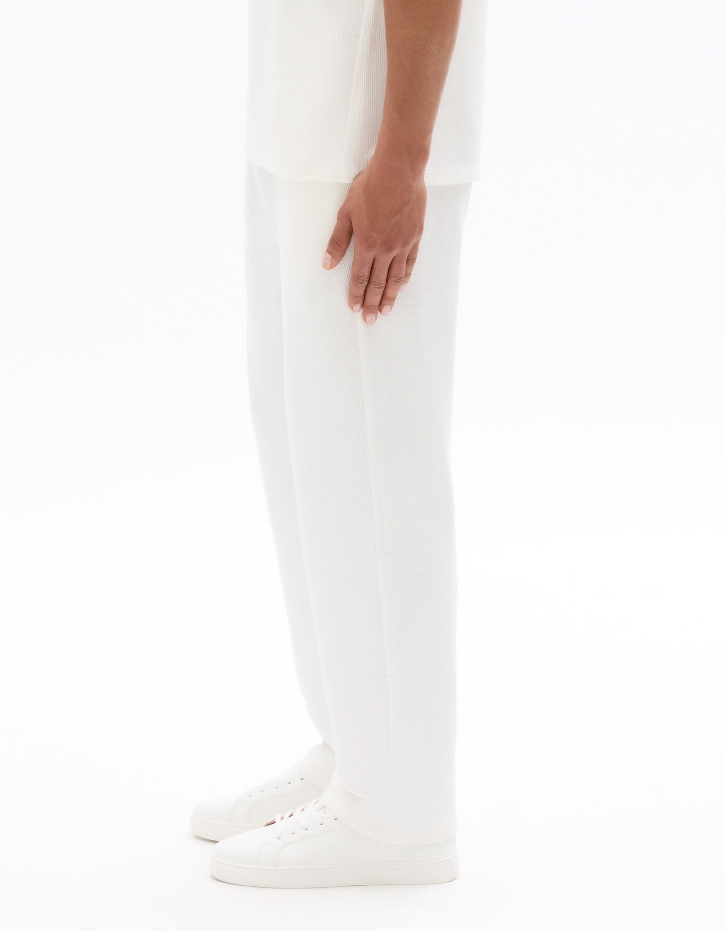 Celio Solid  Cotton White Casual Trouser