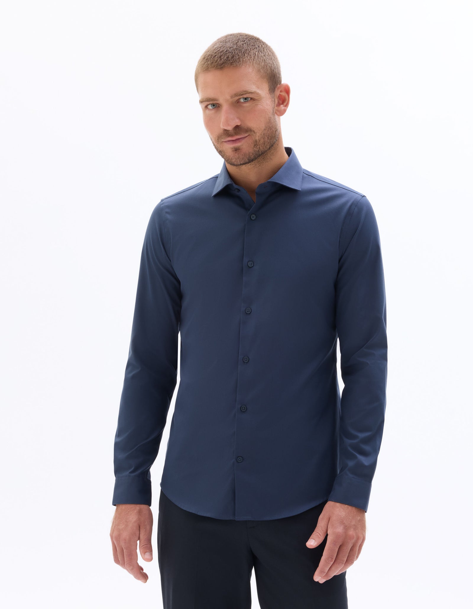 Slim Fit 100% Cotton Solid Spread Collar Shirts - Navy Blue