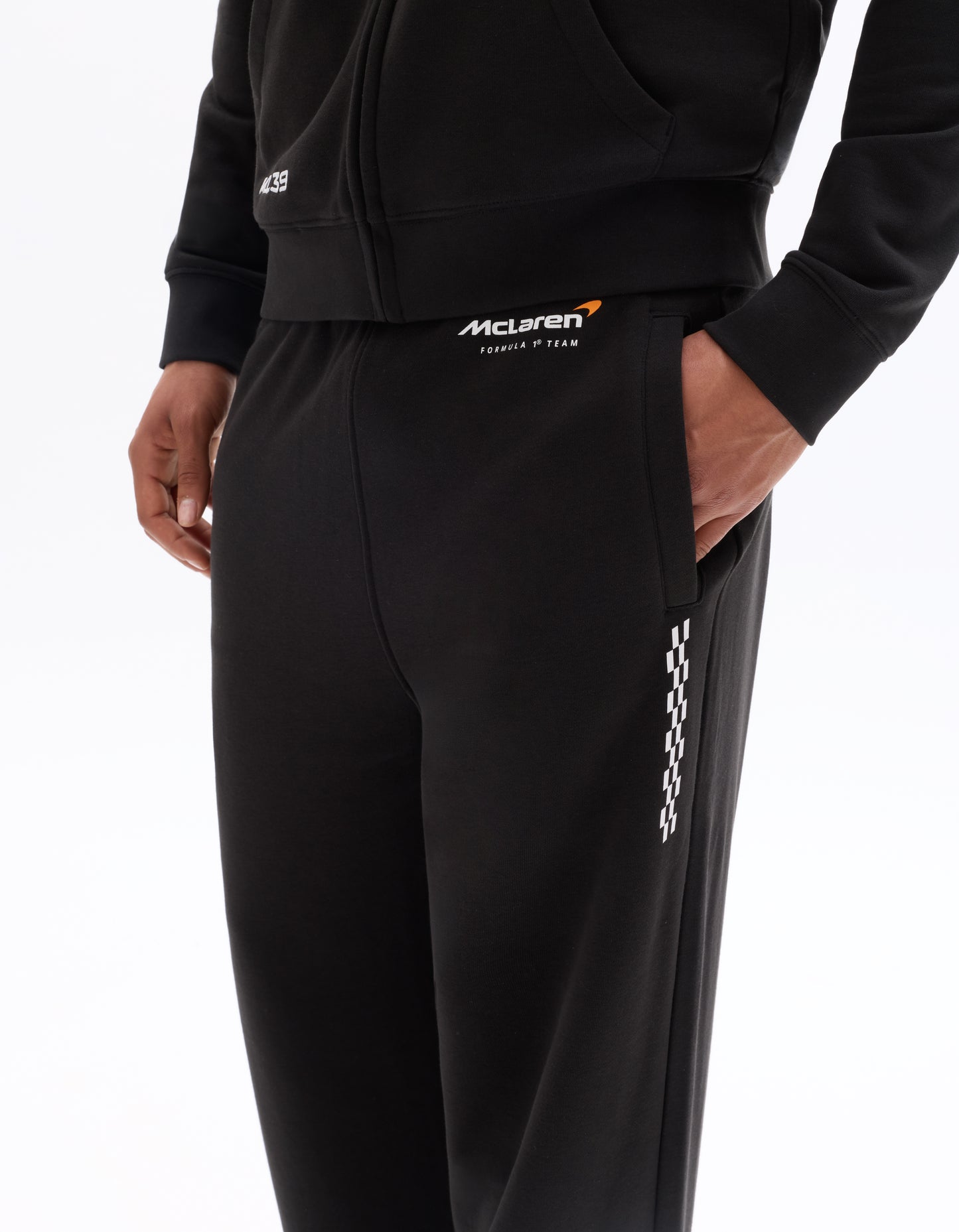 Regular Fit Poly-Cotton Solid Casual Trouser