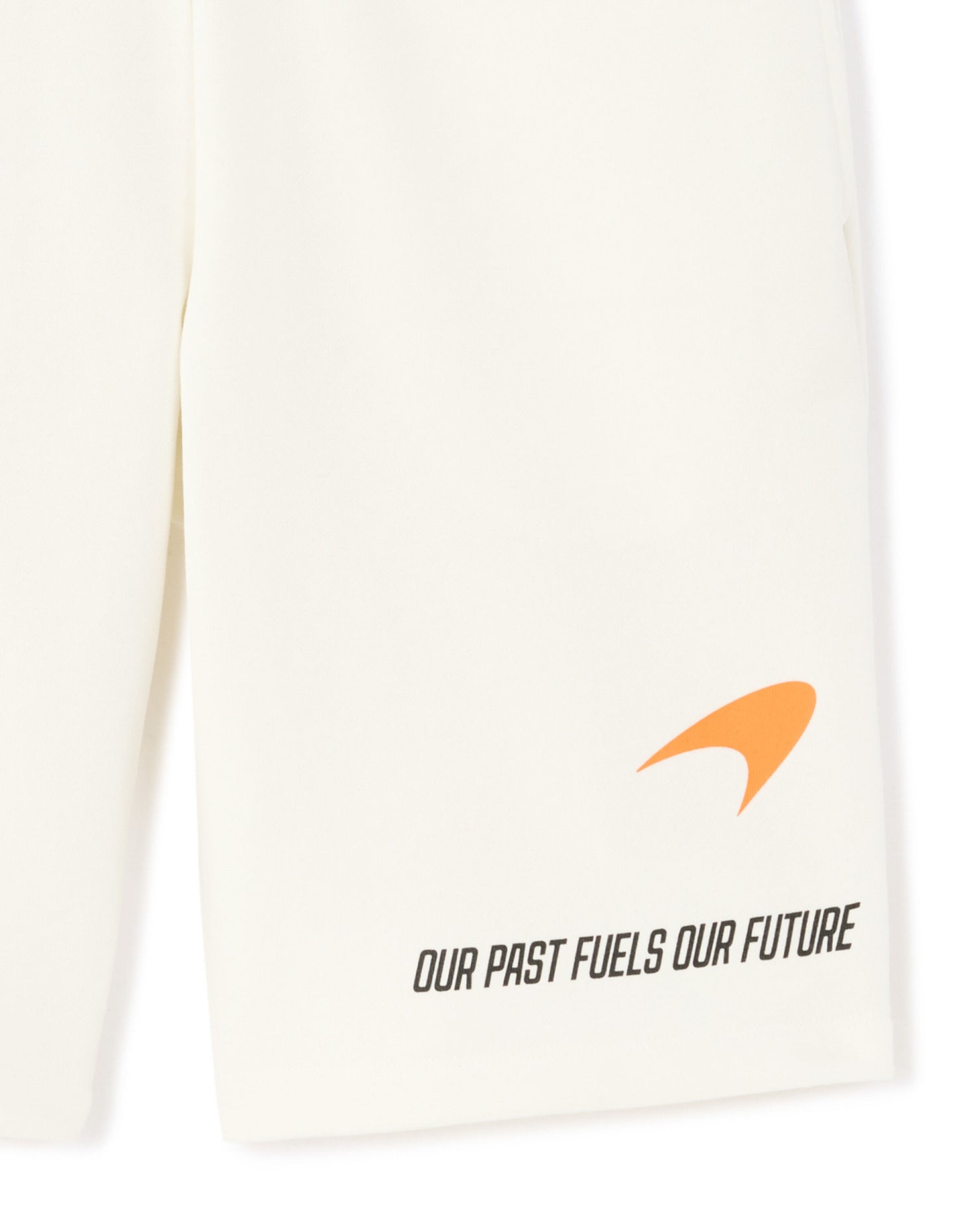 Regular Fit Poly-Cotton Solid Bermuda